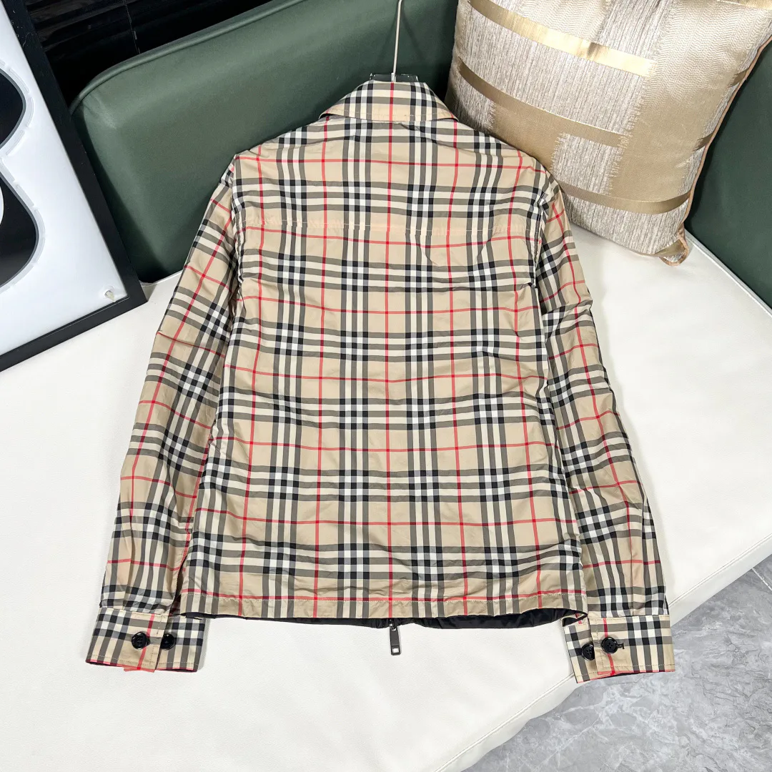 Men's Jackets And Down Jackets BURBERRY 17860818