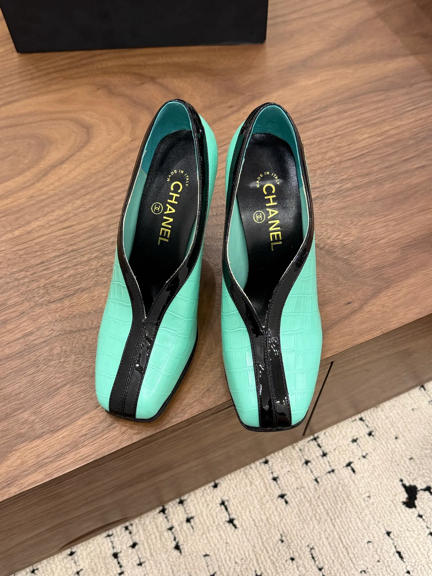 Women's Heels CHANEL 18275690