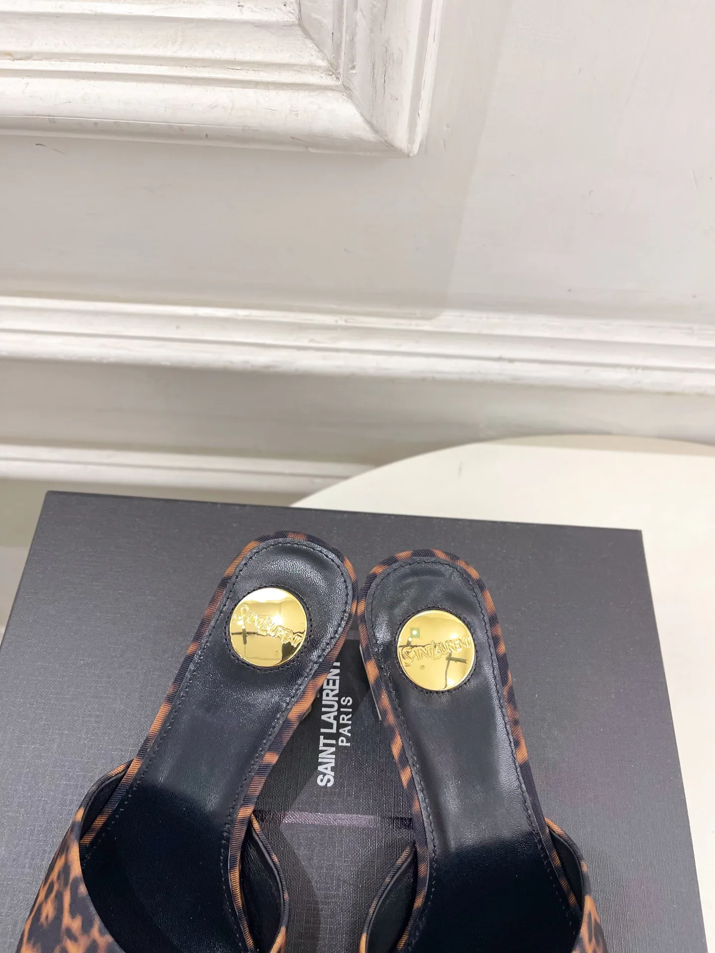 Women's Open-Toe Sandals SAINT LAURENT 17506898