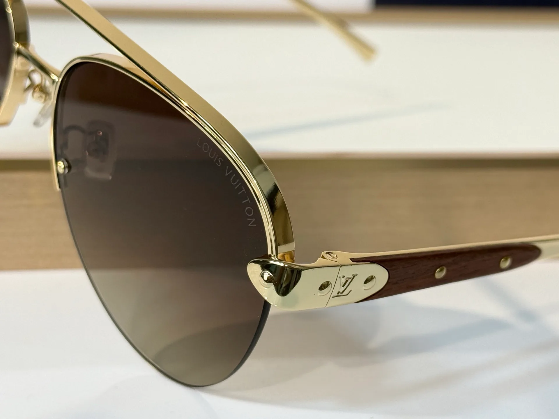 Glasses LOUIS VUITTON 18453226