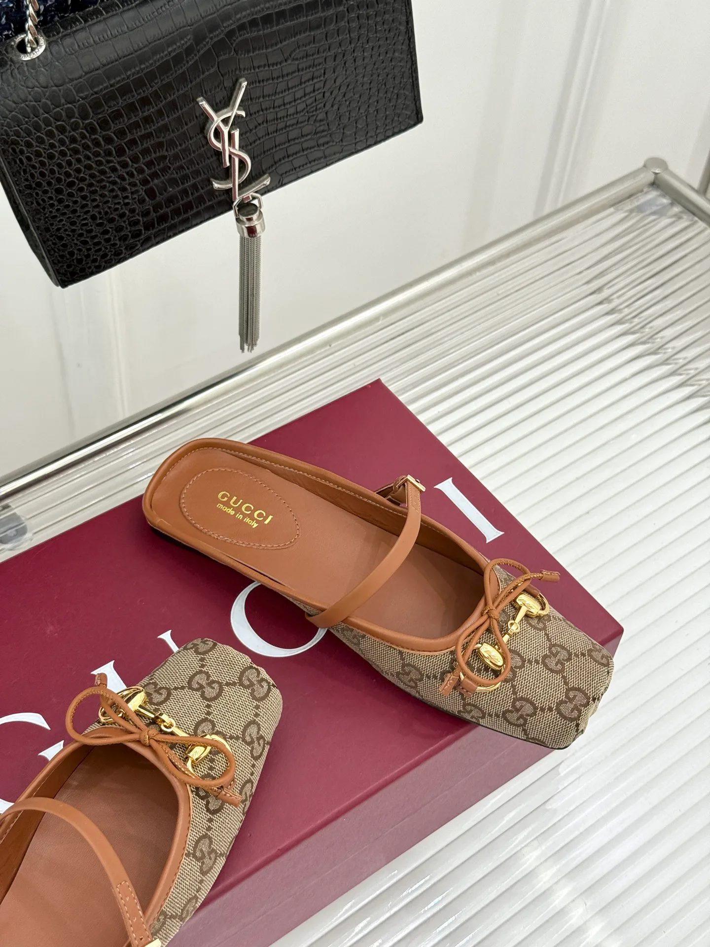 Women's Mules And Clogs GUCCI 17596969