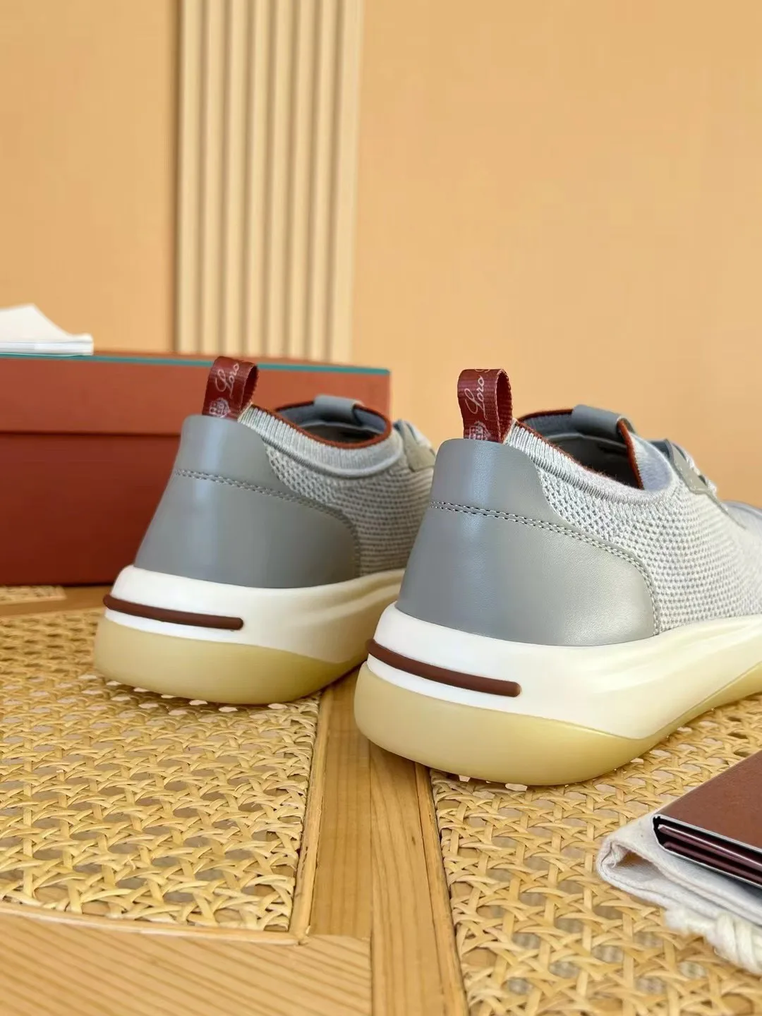 Men's Sneakers LORO PIANA 18382794