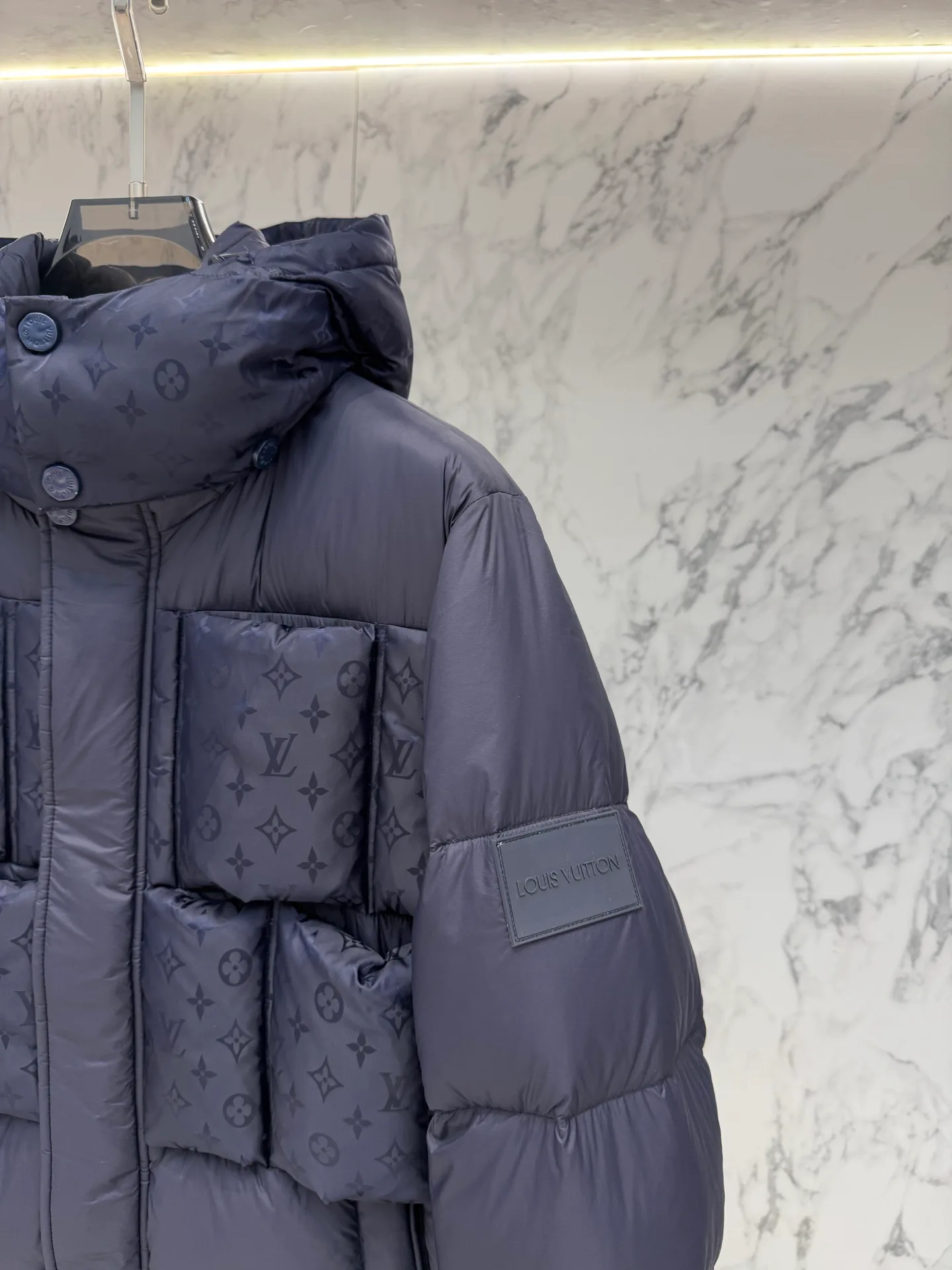 Куртки И Пуховики Мужские Louis Vuitton 18681355