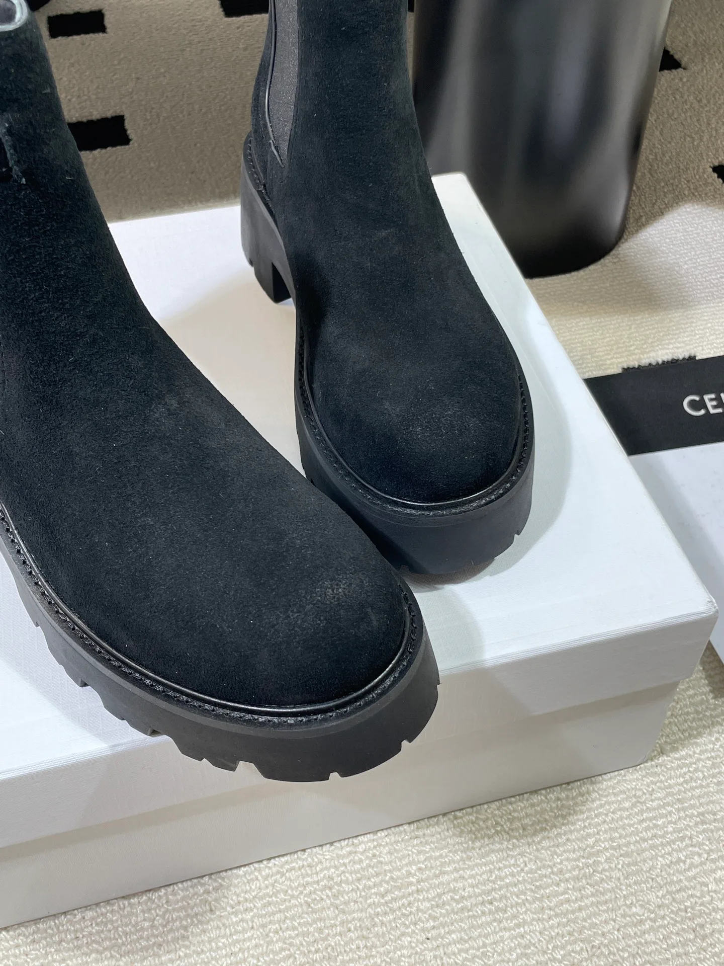 Women's Ankle Boots CELINE 18041593
