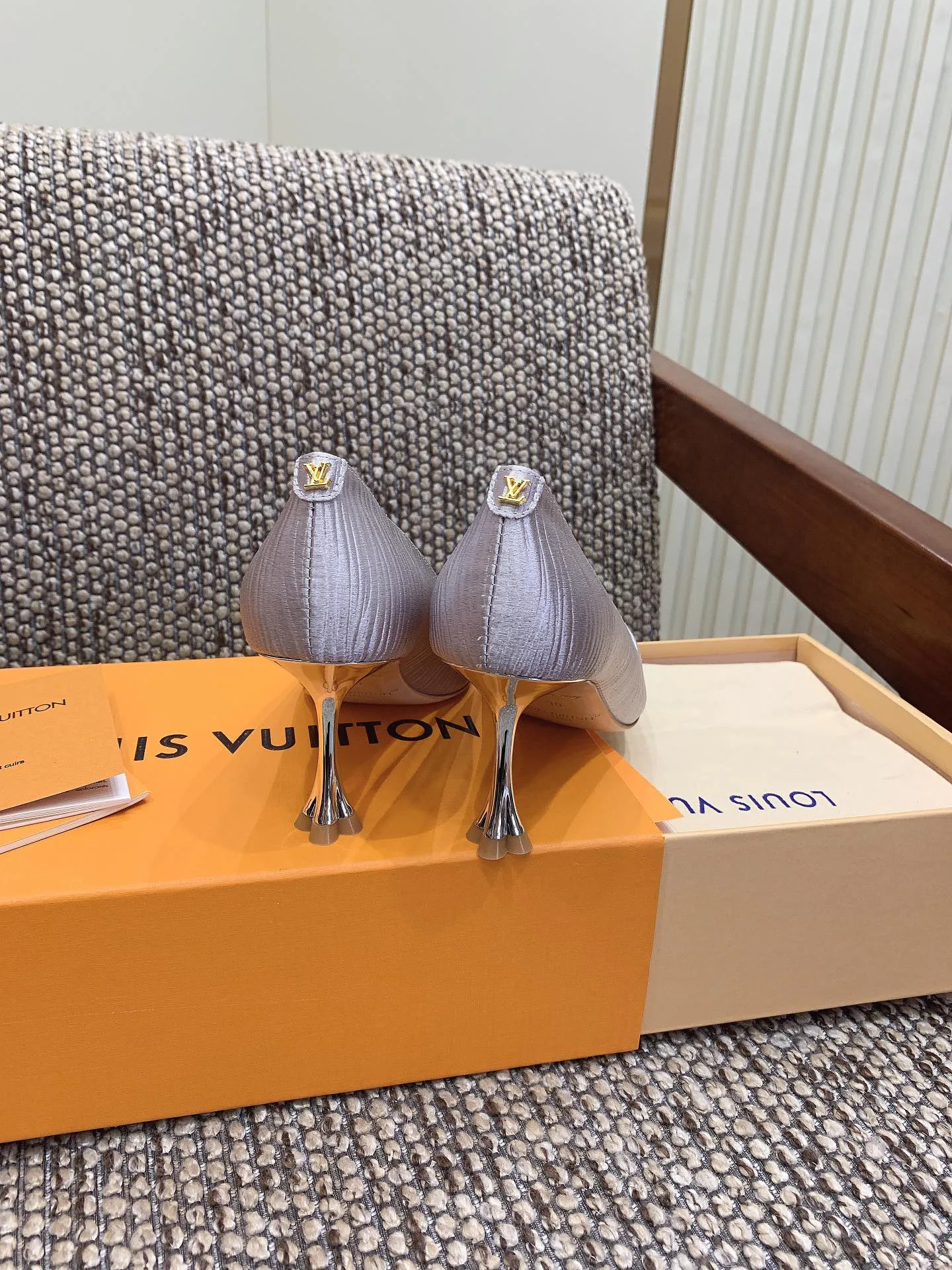 Women's Heels LOUIS VUITTON 18365659