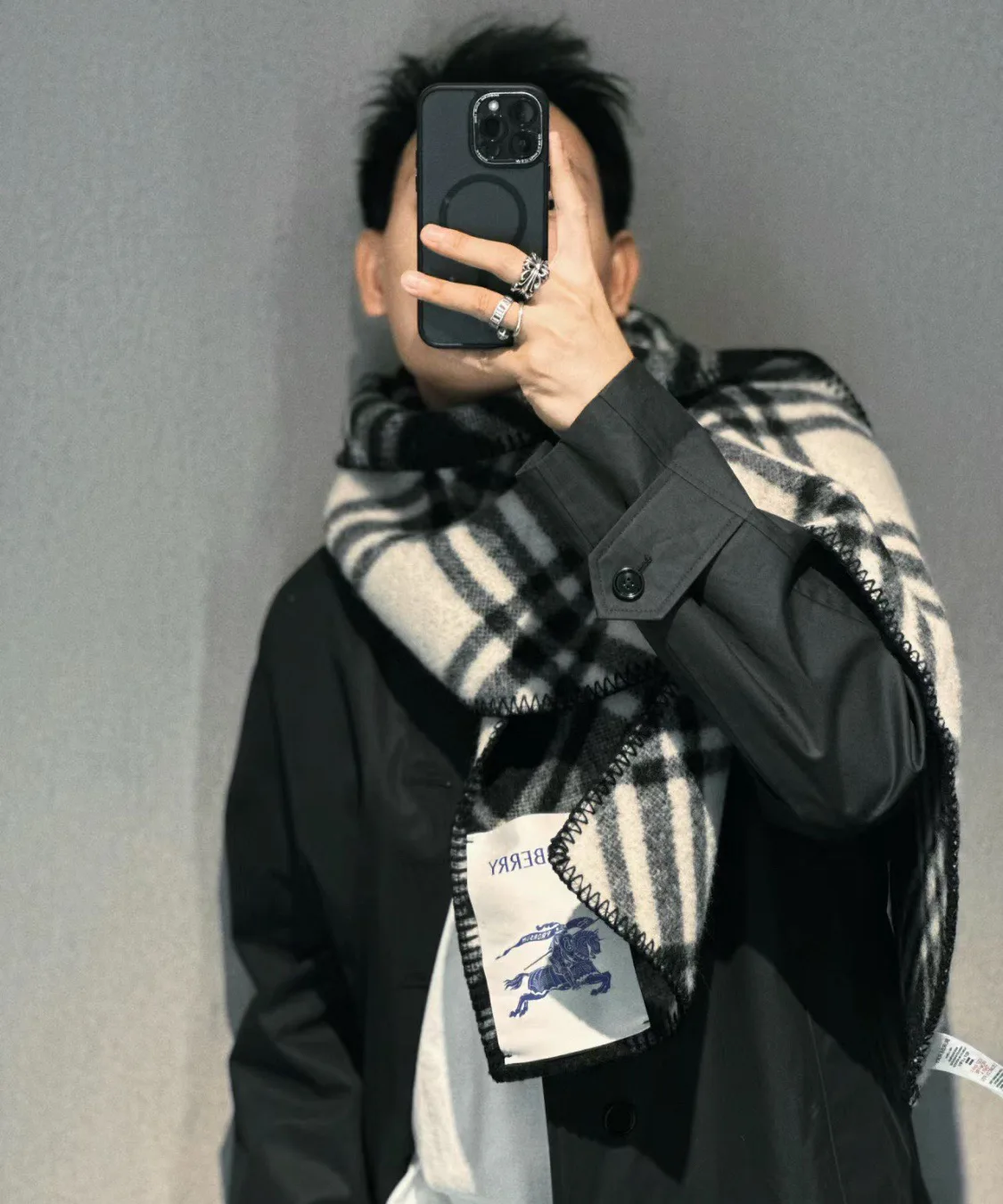 Scarves BURBERRY 18507343