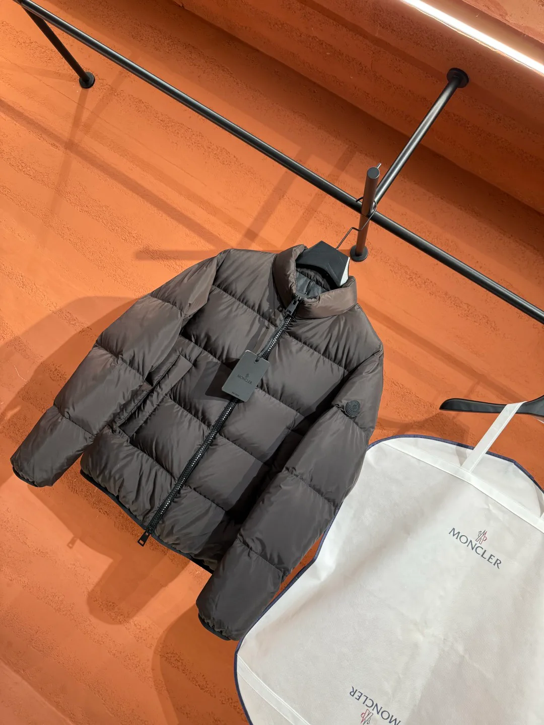 Men's Jackets And Down Jackets MONCLER 18387786
