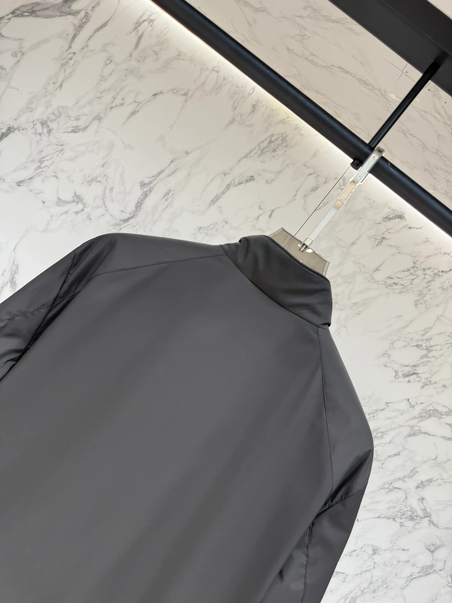 Men's Jackets And Down Jackets BURBERRY 18178424