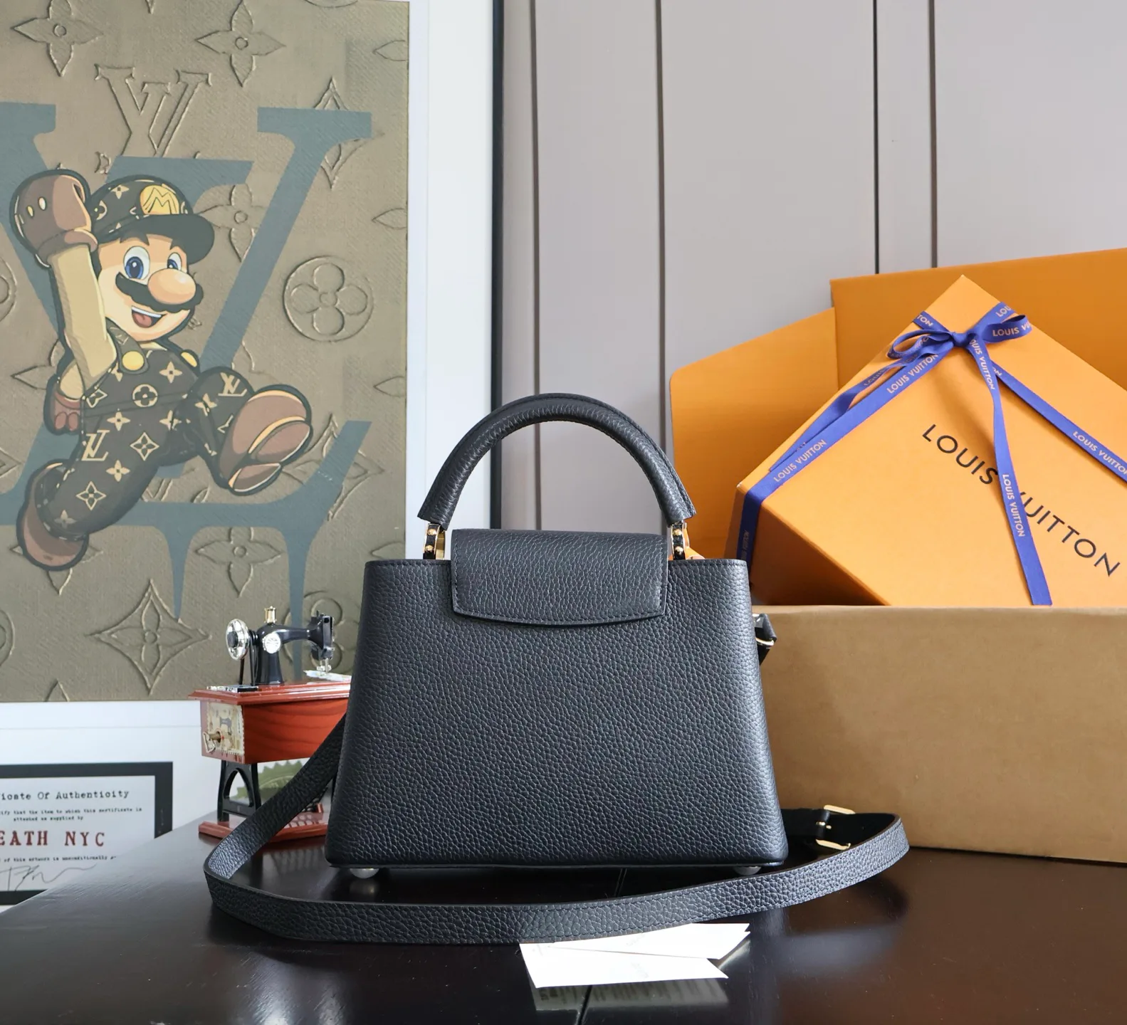 Women's Classic Handbags LOUIS VUITTON 18323041