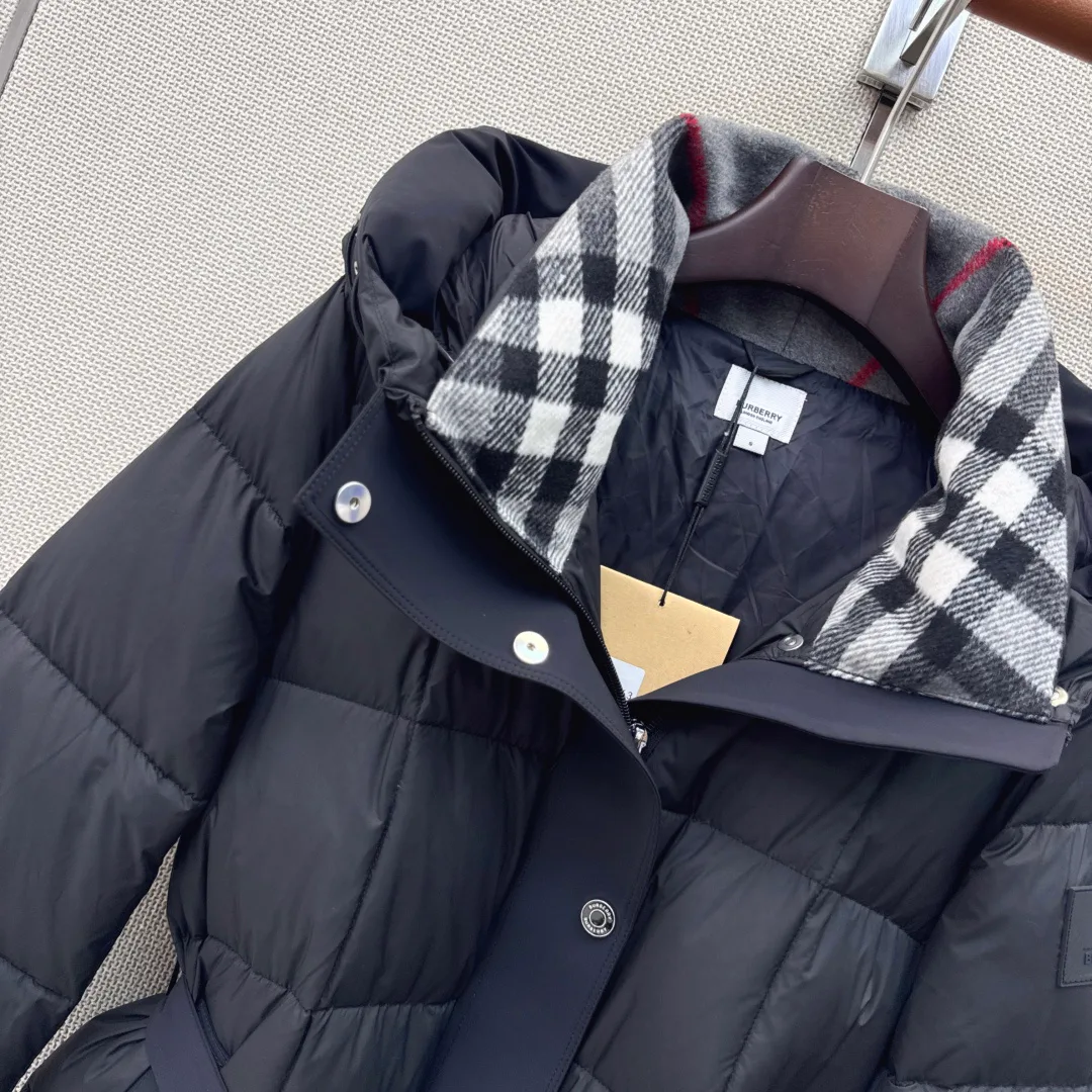 Women's Jackets And Down Jackets BURBERRY 18245901