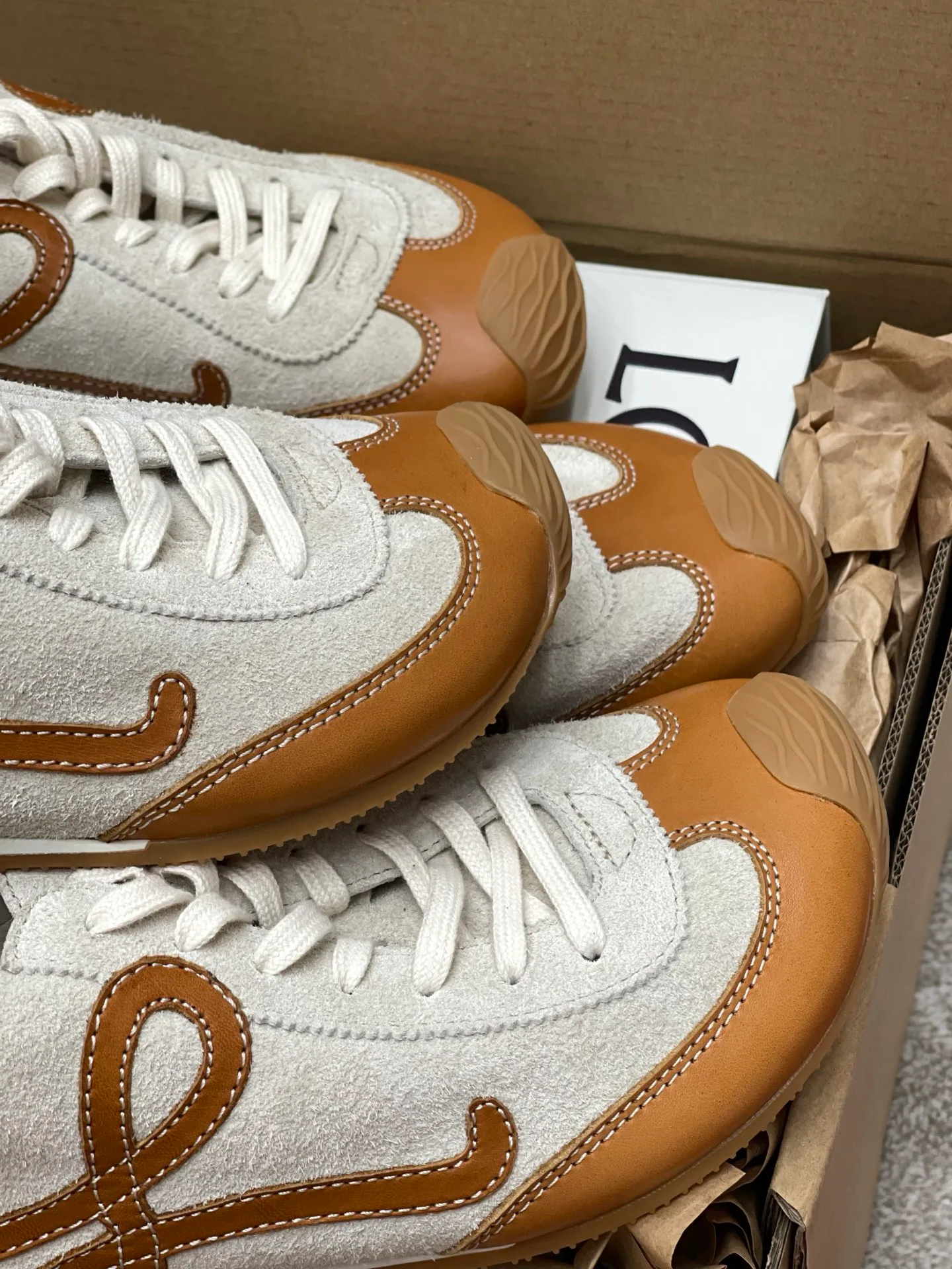 Women's Sneakers LOEWE 18191743