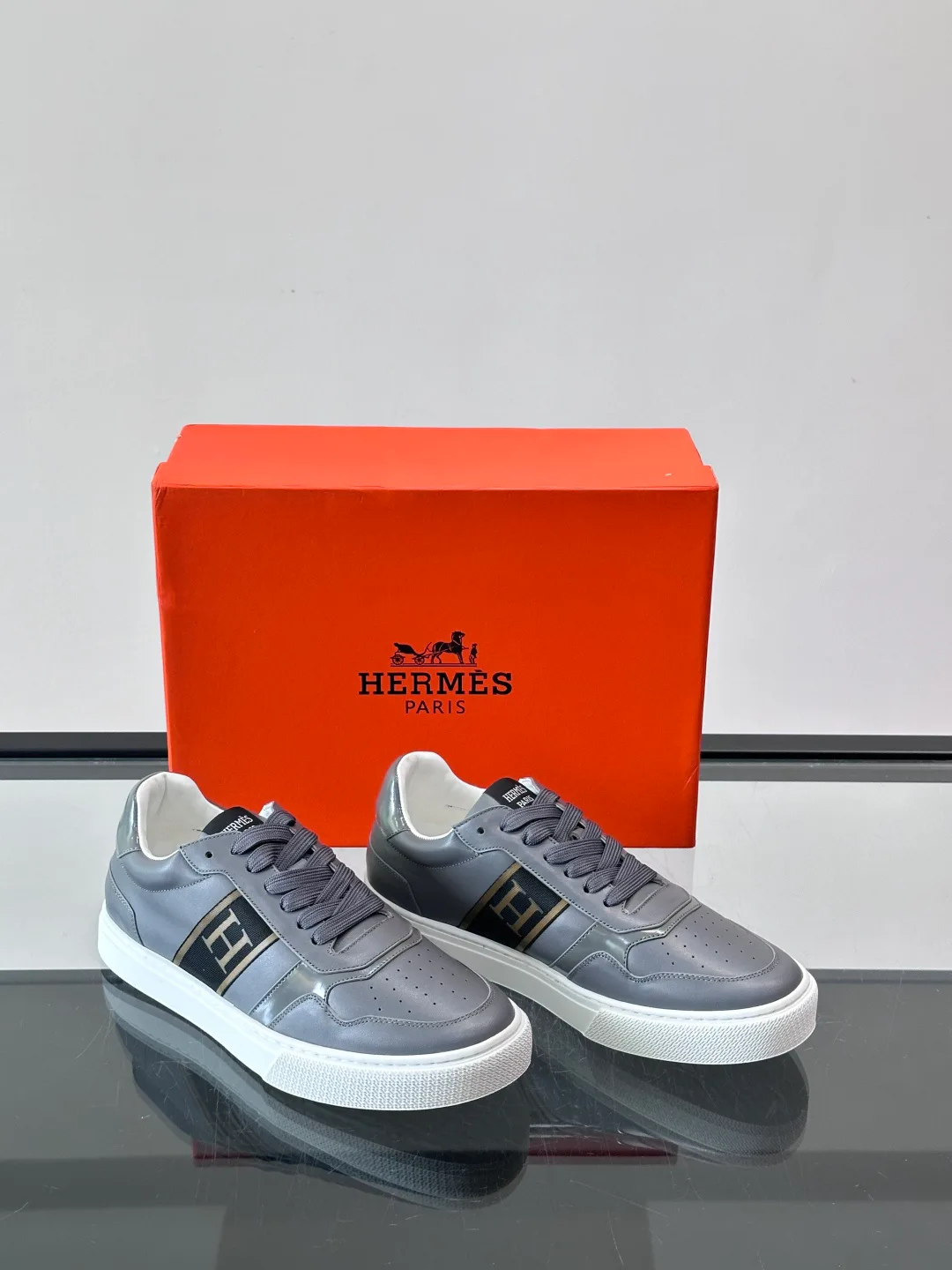 Men's Sneakers HERMES 17349432