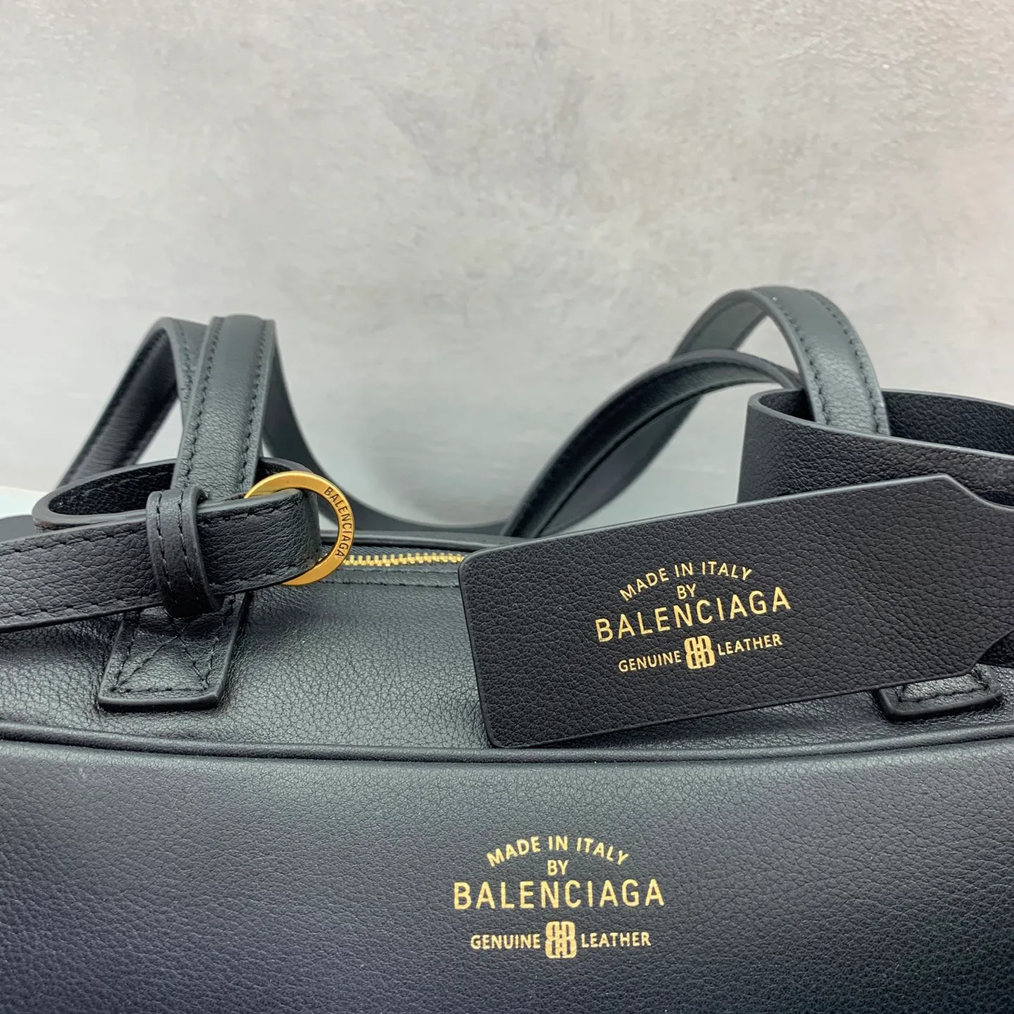 Women's Classic Handbags BALENCIAGA 18136625