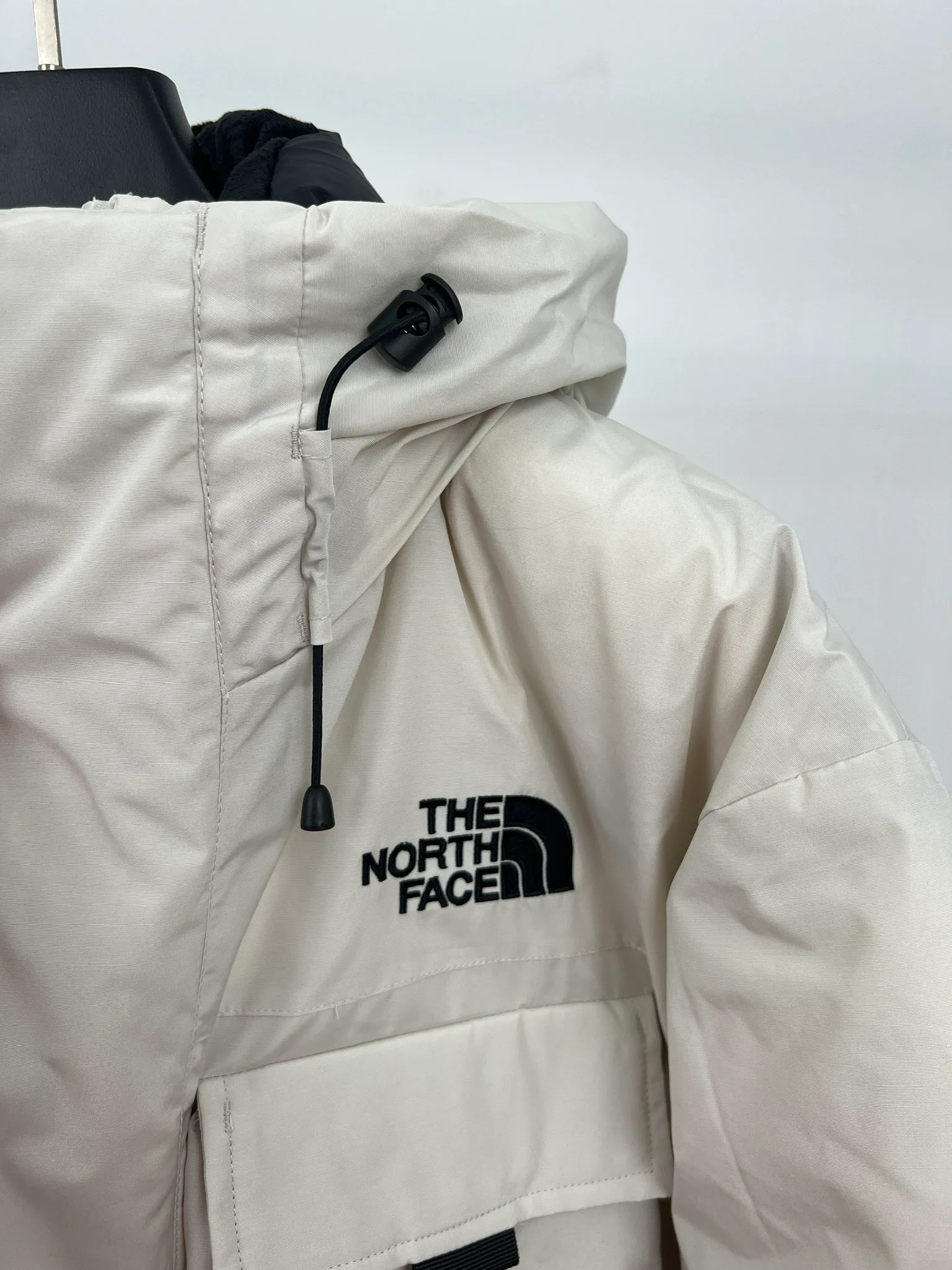 Men's Jackets And Down Jackets THE NORTH FACE 18416004