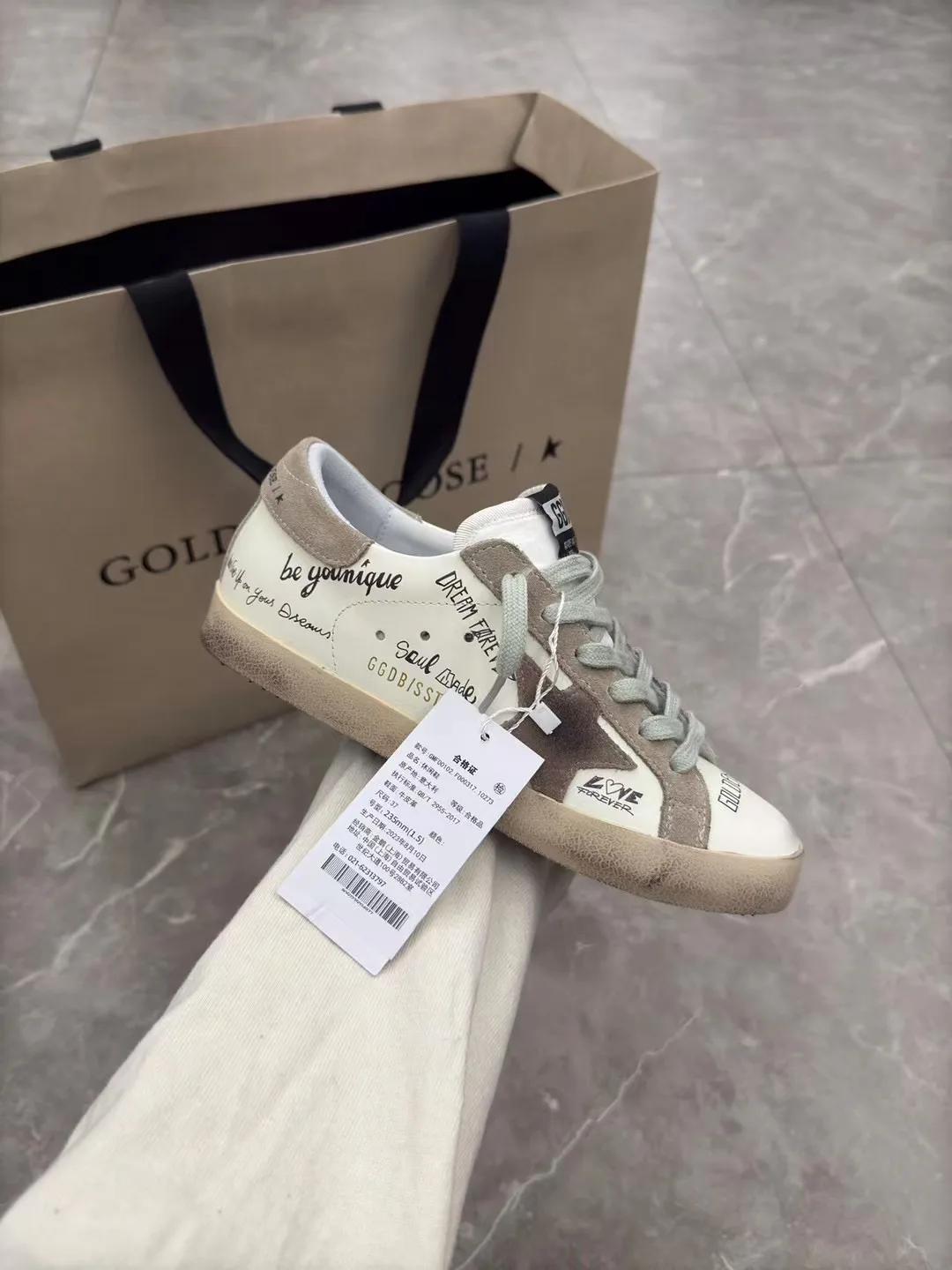 Women's Sneakers GOLDEN GOOSE 18265593