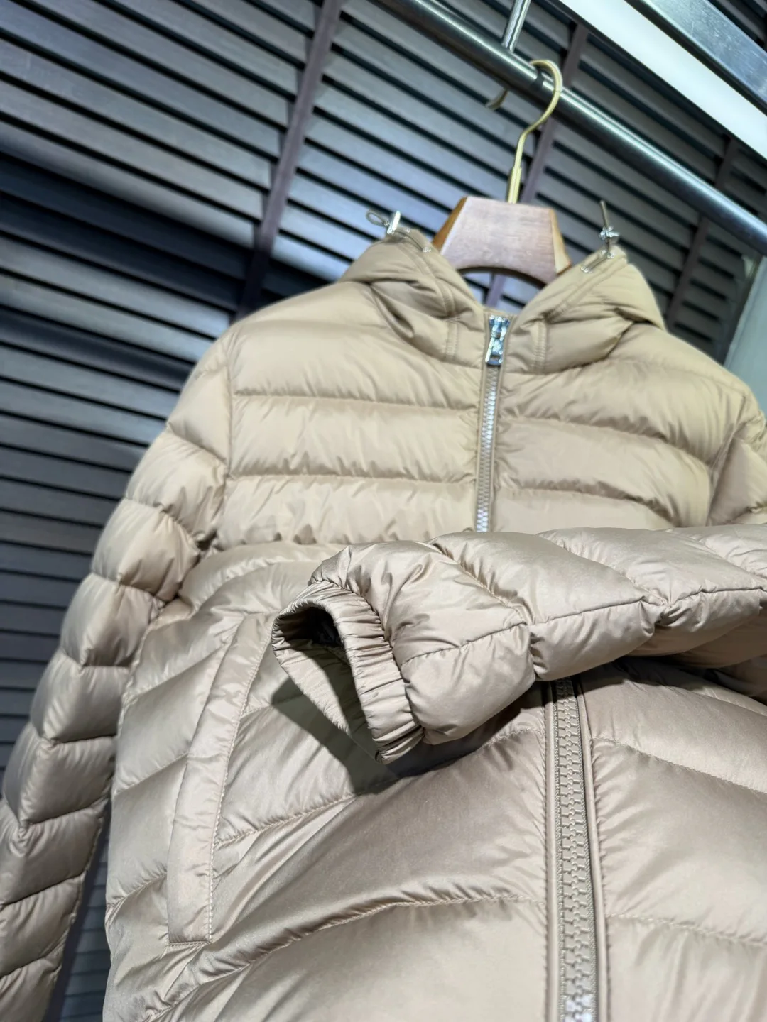 Men's Jackets And Down Jackets MONCLER 18361316