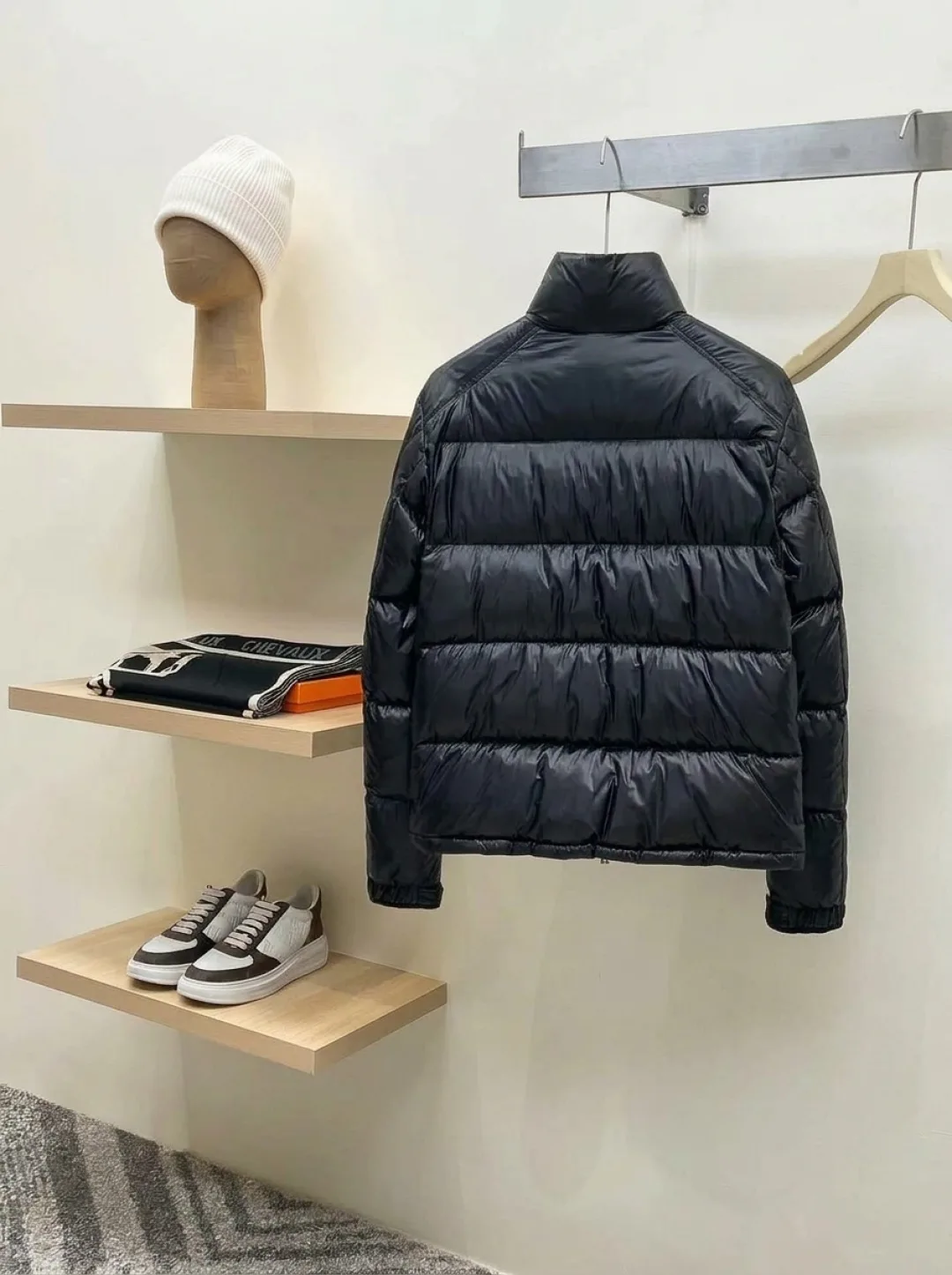 Куртки И Пуховики Мужские Moncler 18596624