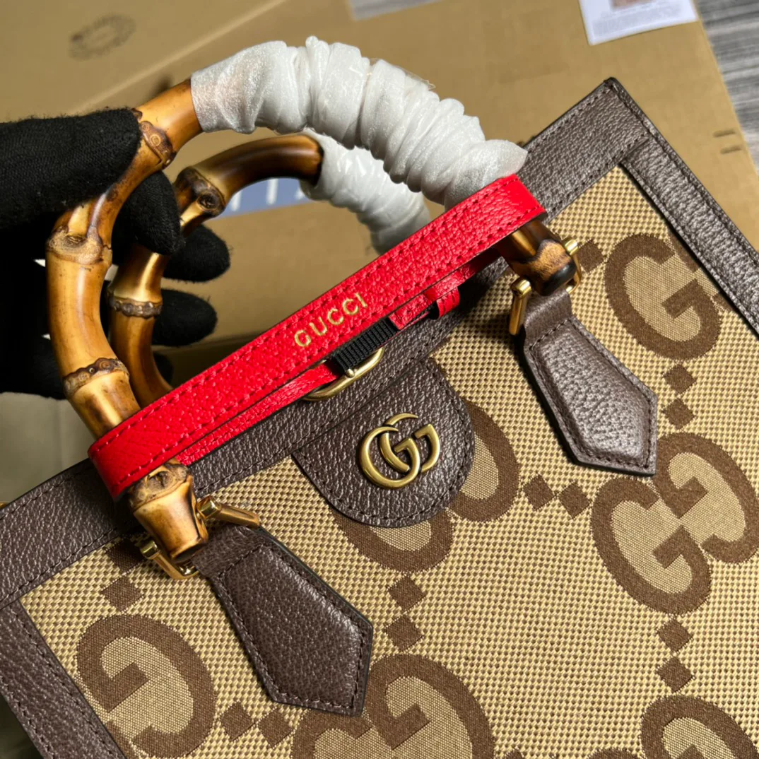 Women's Classic Handbags GUCCI 17949133