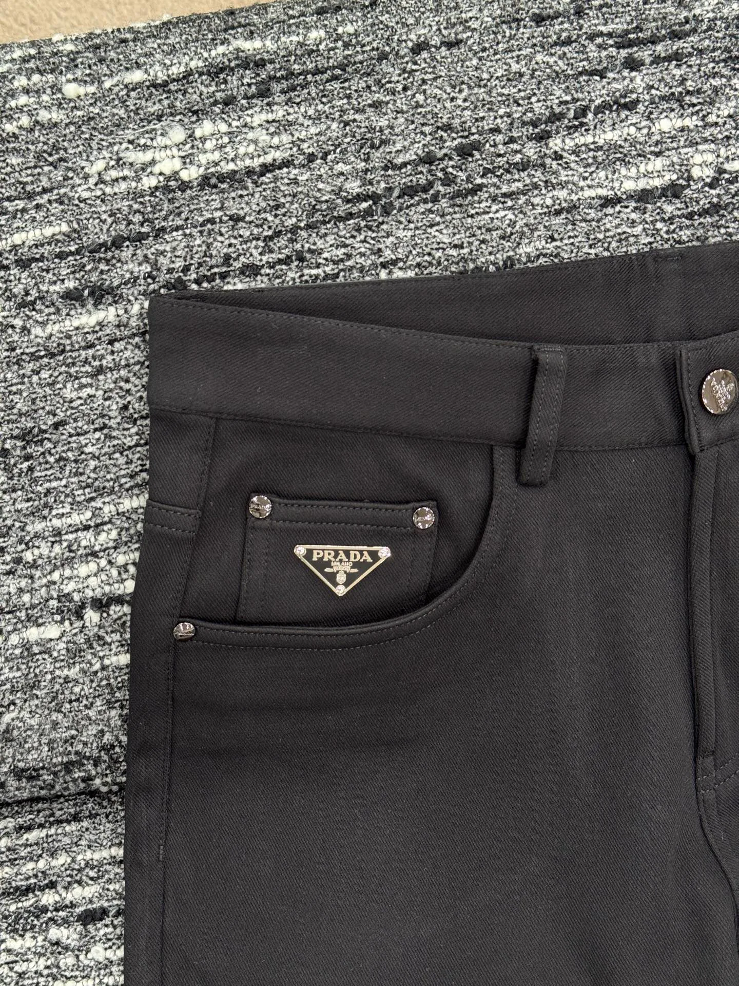 Men's Trousers PRADA 18084088