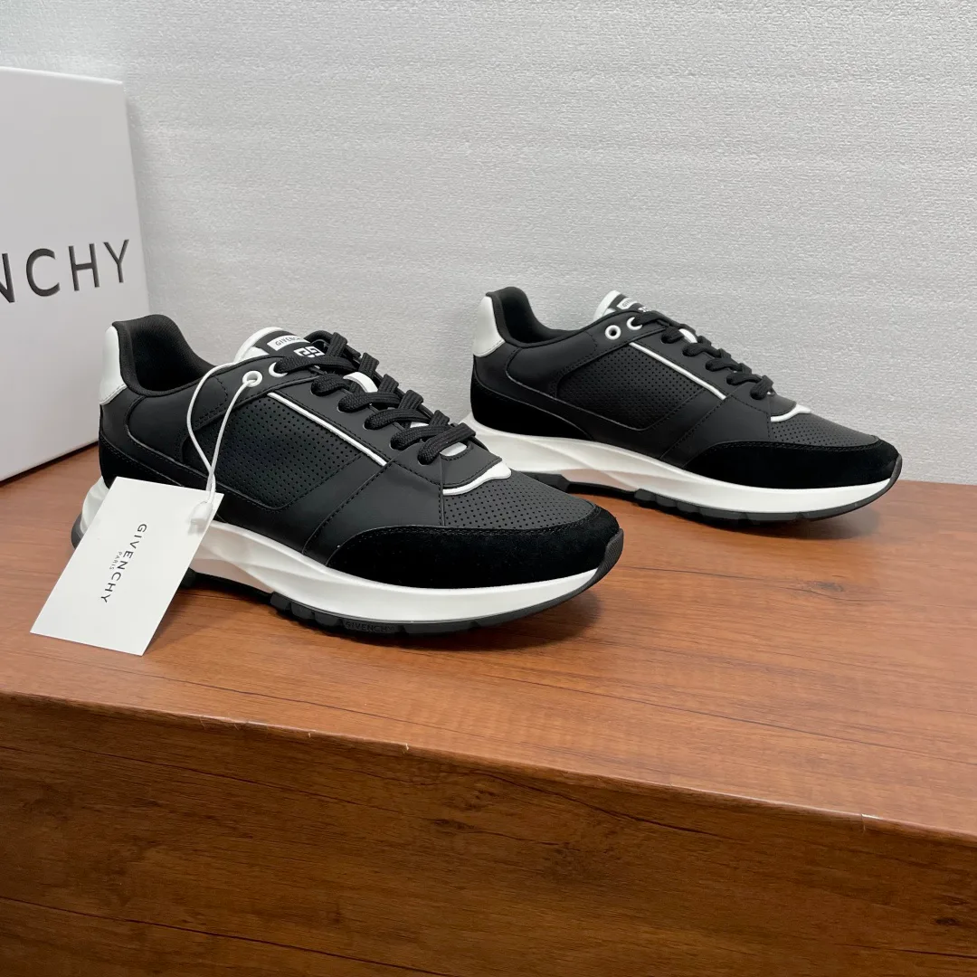 Men's Sneakers GIVENCHY 17307252