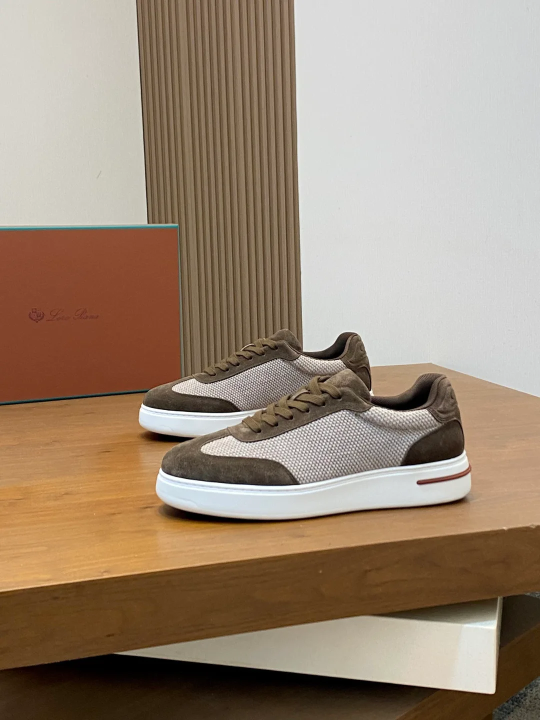Men's Sneakers LORO PIANA 18517460