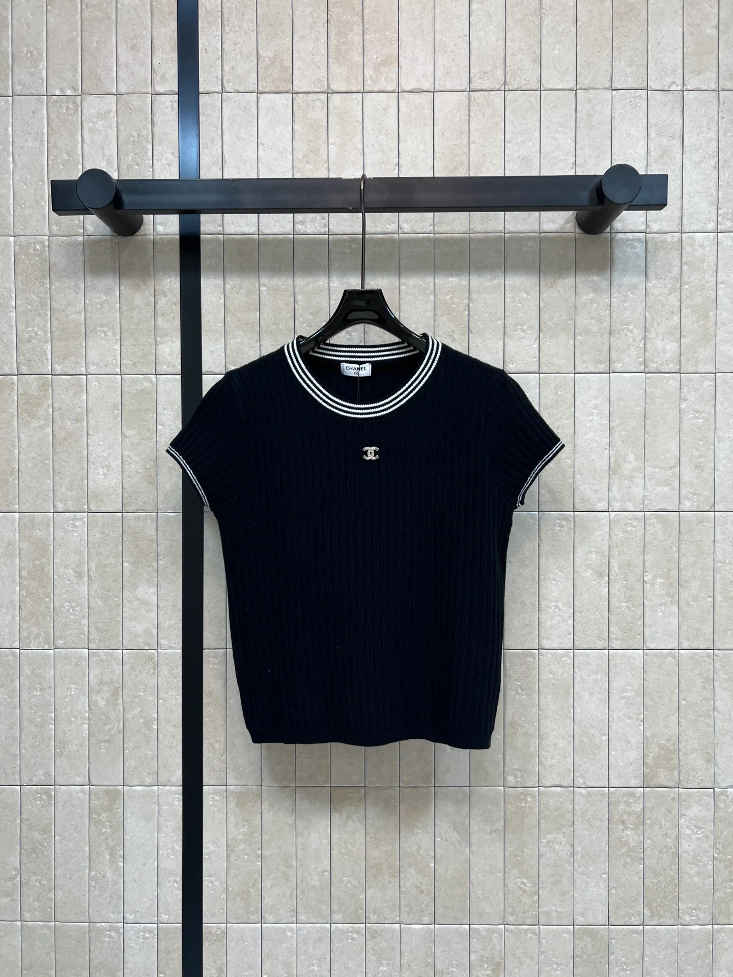 Women's T-Shirts CHANEL 17737714