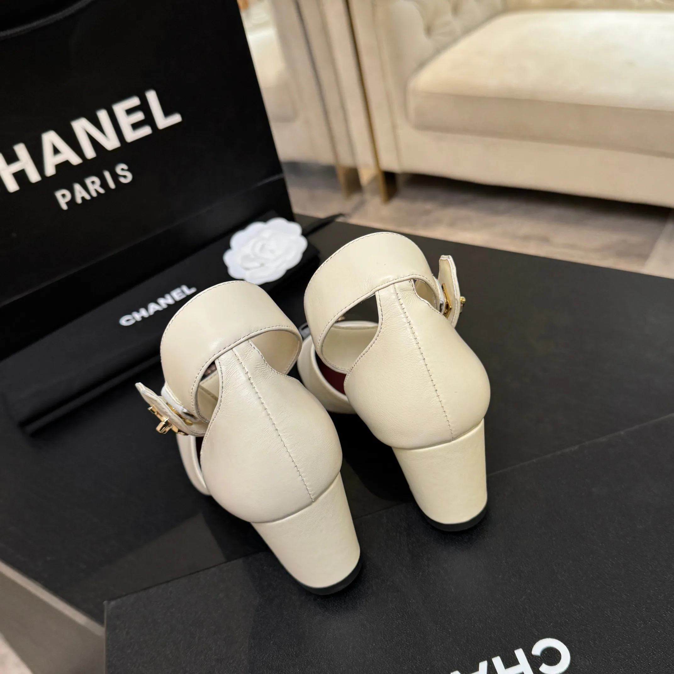 Women's Open-Toe Sandals CHANEL 17882837
