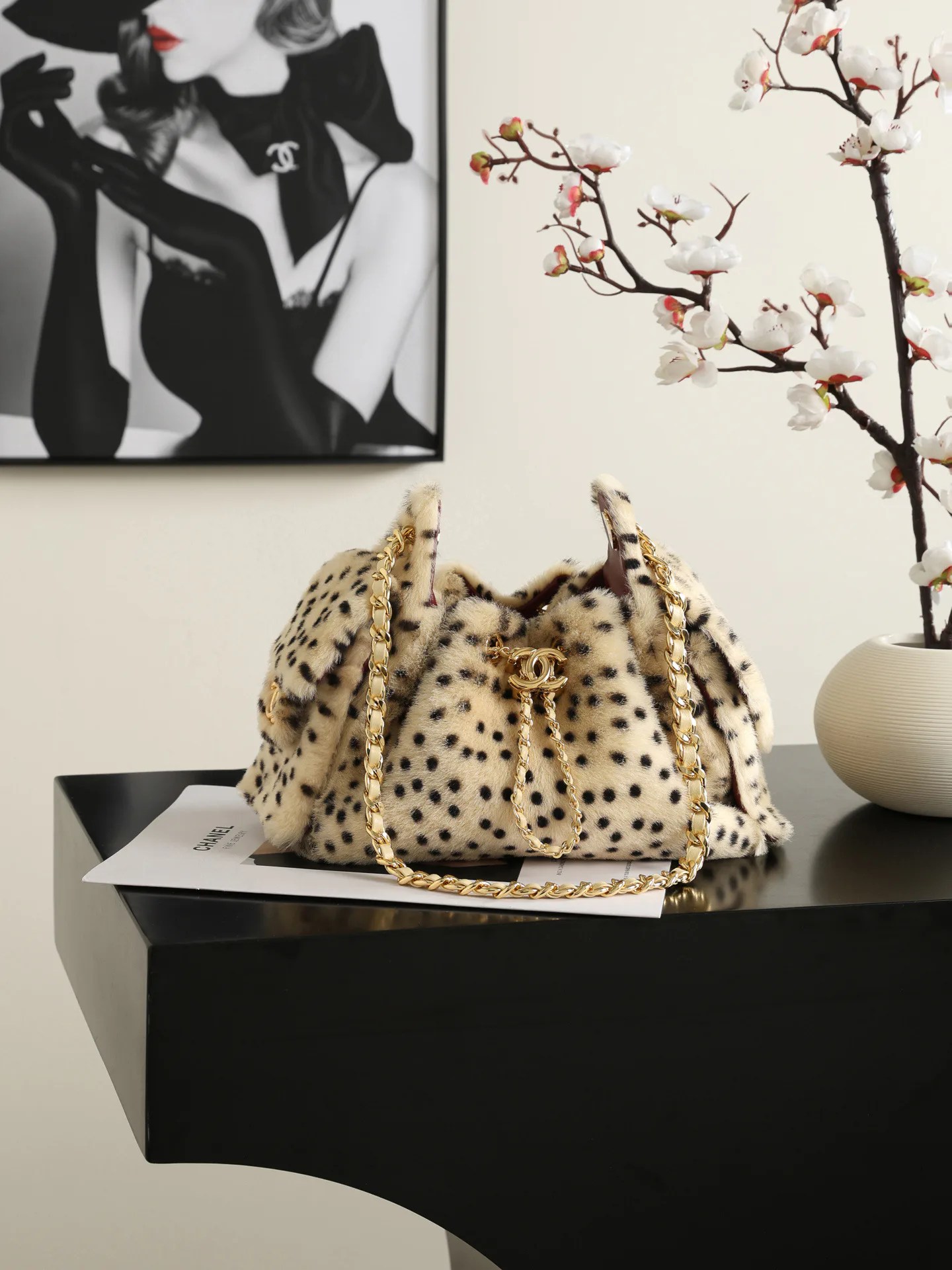 Women's Classic Handbags CHANEL 18000329