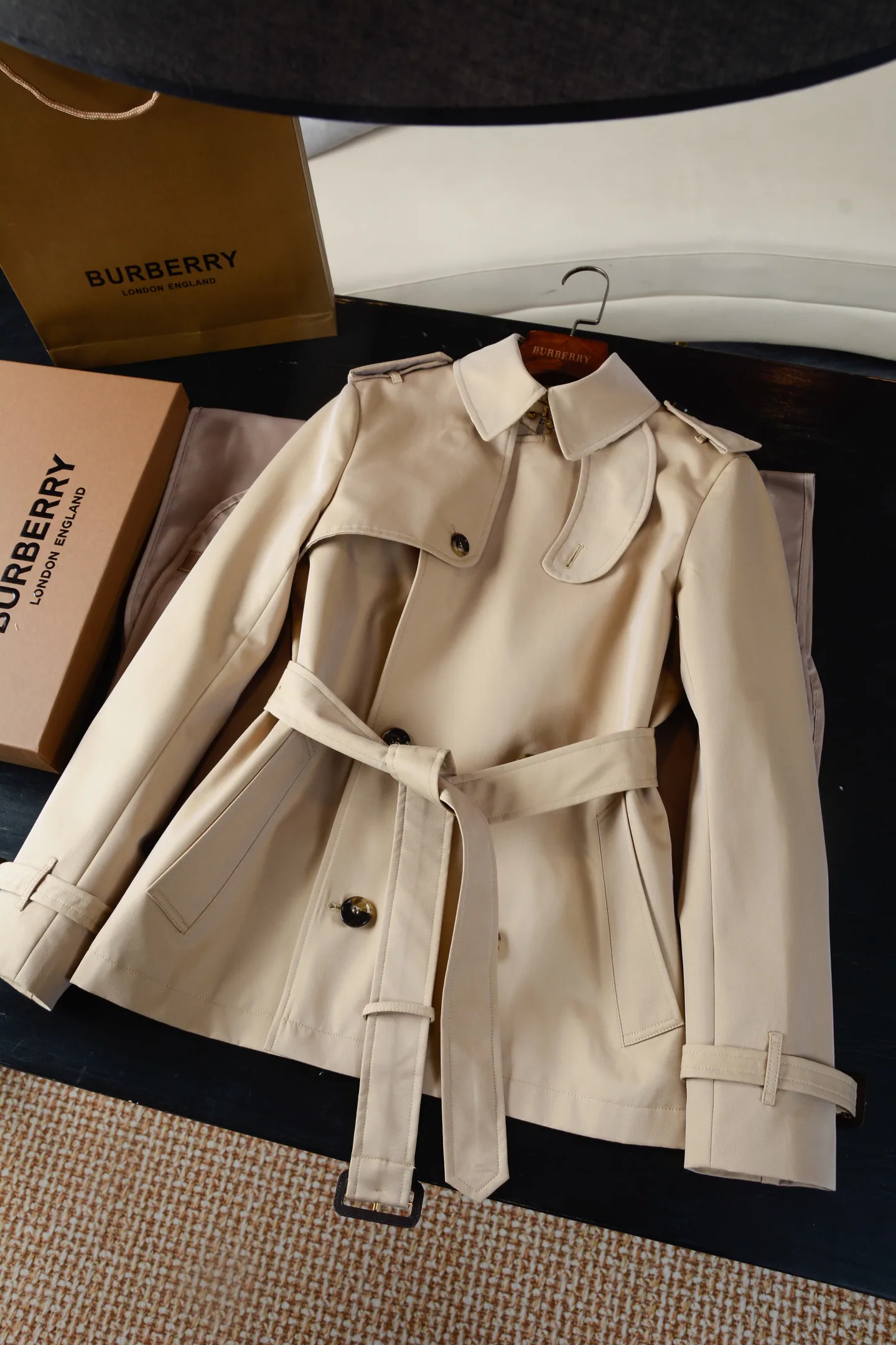 Women's Trench Coats BURBERRY 18512893