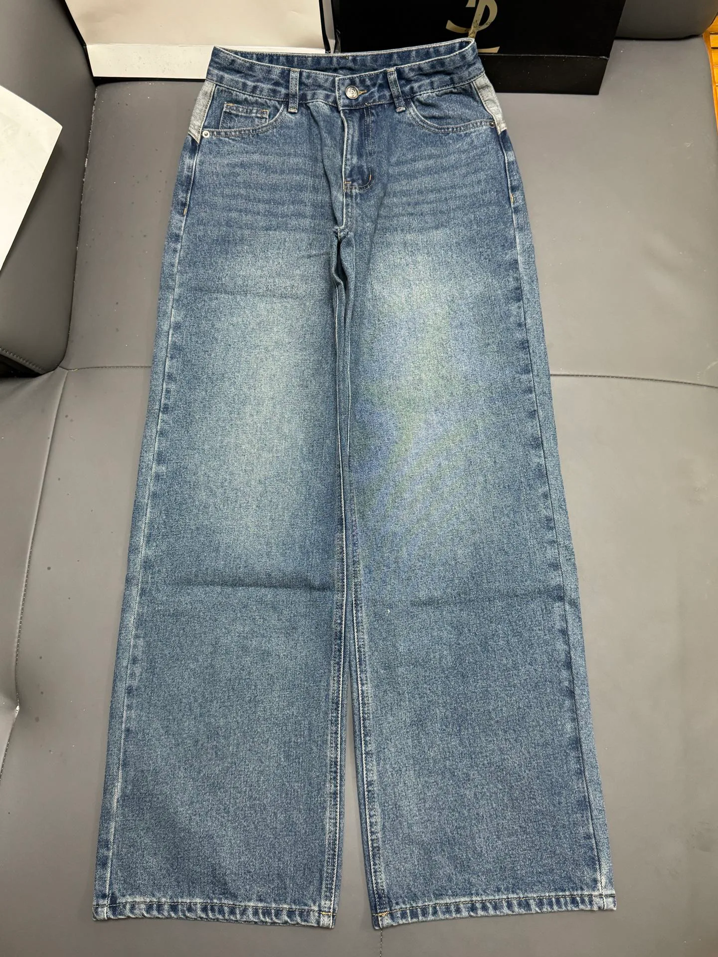Women's Jeans CHANEL 18174628