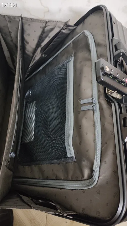 Чемоданы Rimowa 18667631