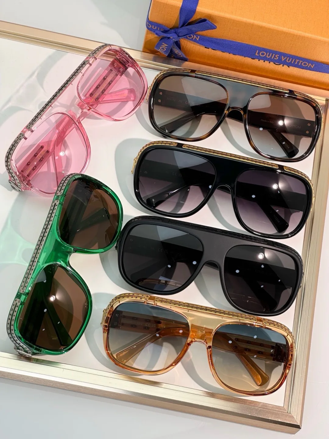 Glasses LOUIS VUITTON 18295137