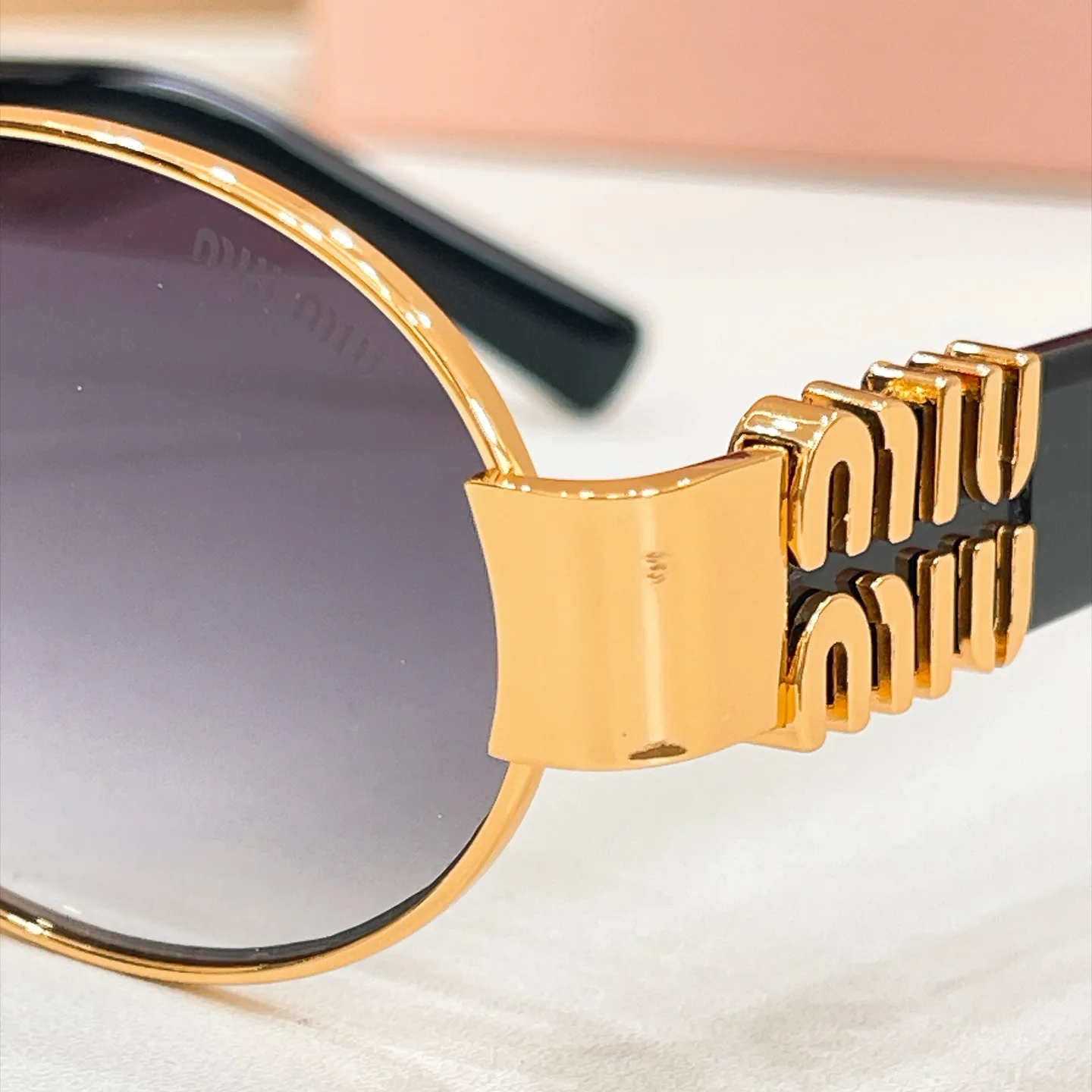 Glasses MIU MIU 17992540