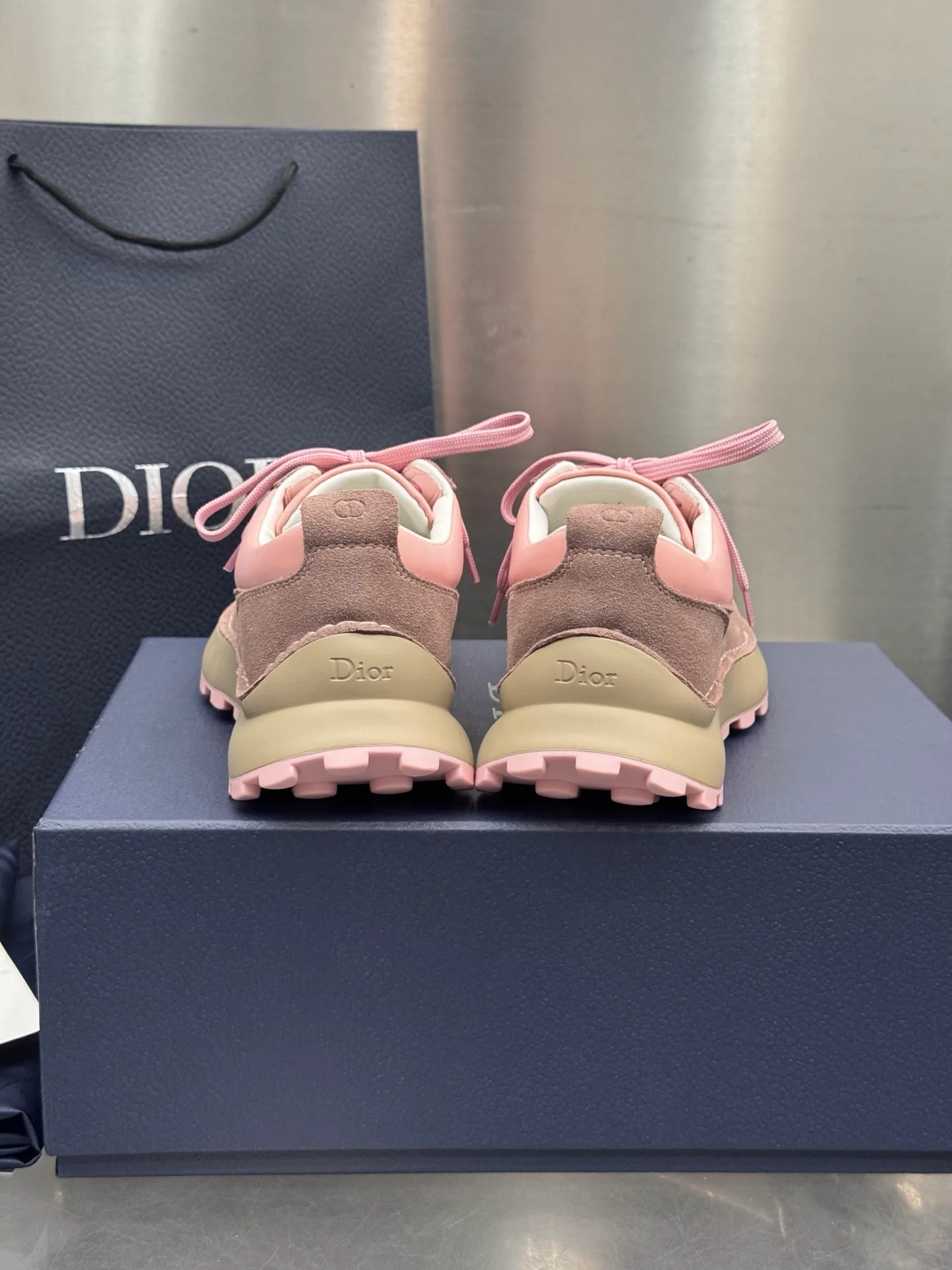 Women's Sneakers CHRISTIAN DIOR 18202644