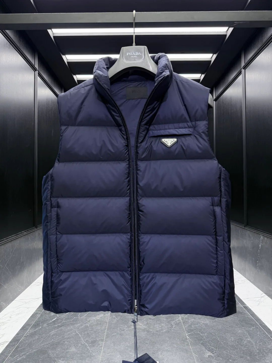 Жилеты Мужские Prada 18589897