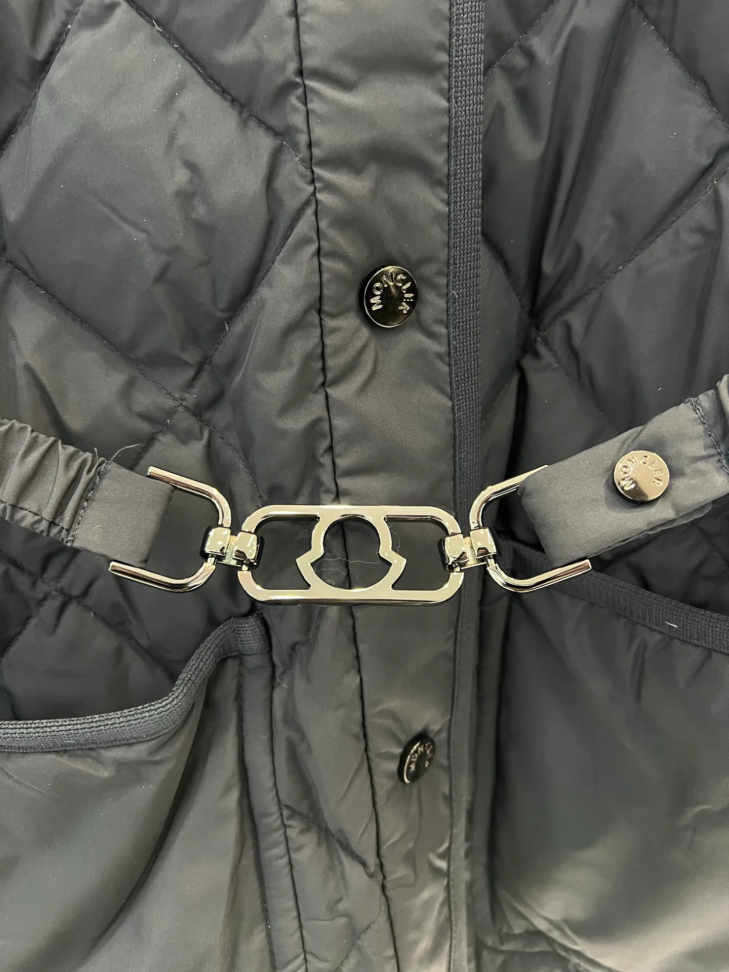 Men's Jackets And Down Jackets MONCLER 18231456