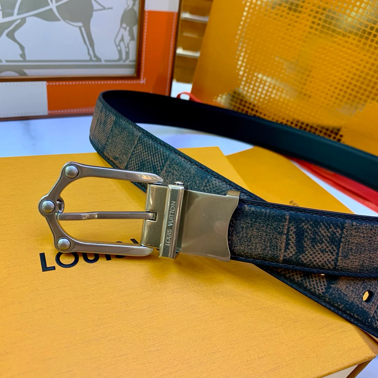 Belts LOUIS VUITTON 17682178