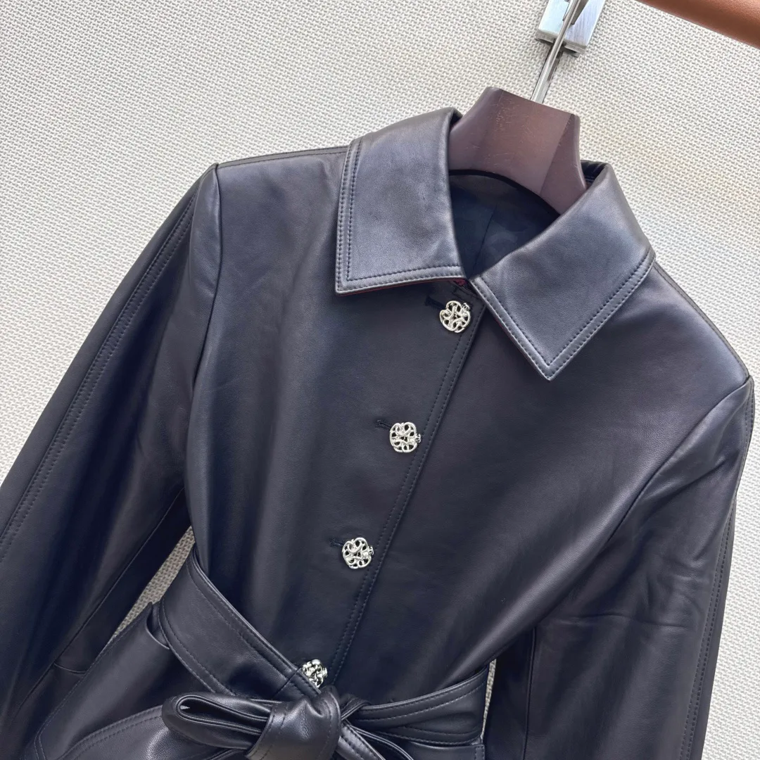 Women's Leather Jackets And Sheepskin Coats CHANEL 18093697