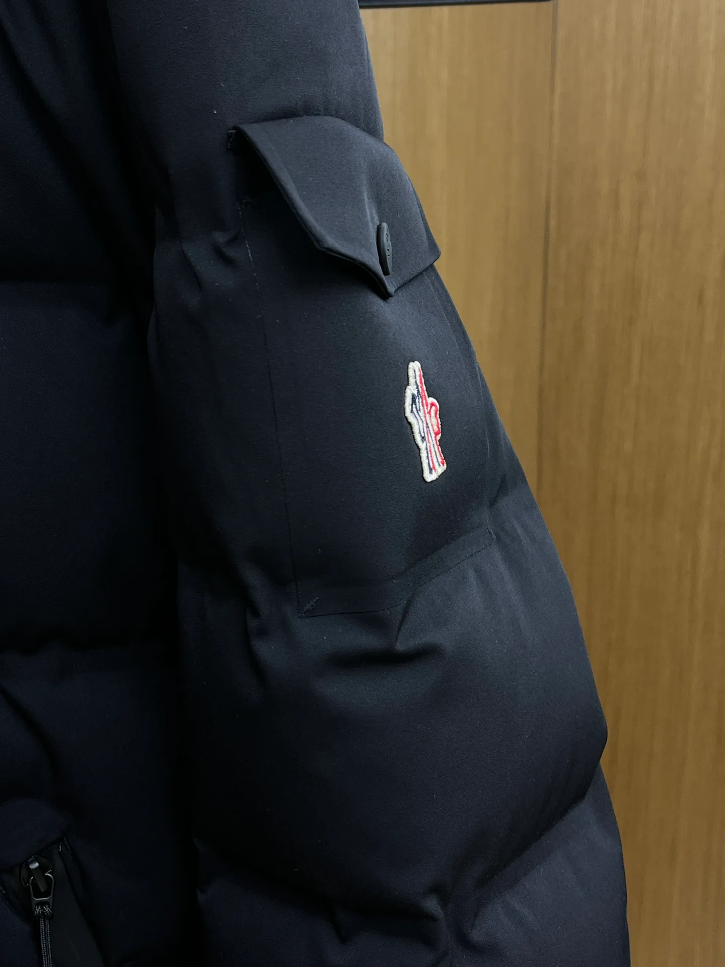 Men's Jackets And Down Jackets MONCLER 18194605