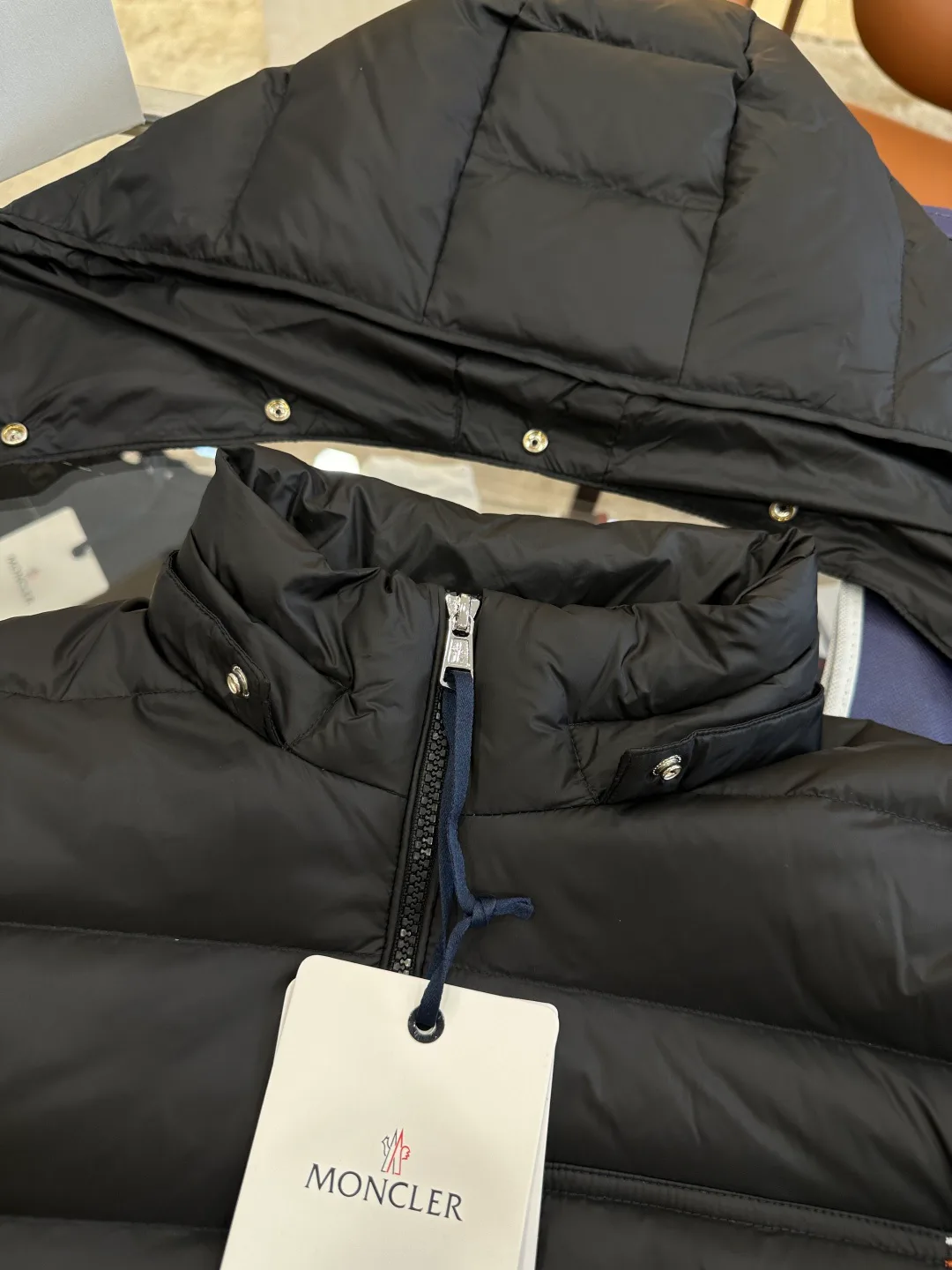 Men's Jackets And Down Jackets MONCLER 18260911