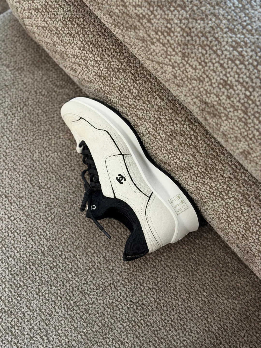 Women's Sneakers CHANEL 18224141