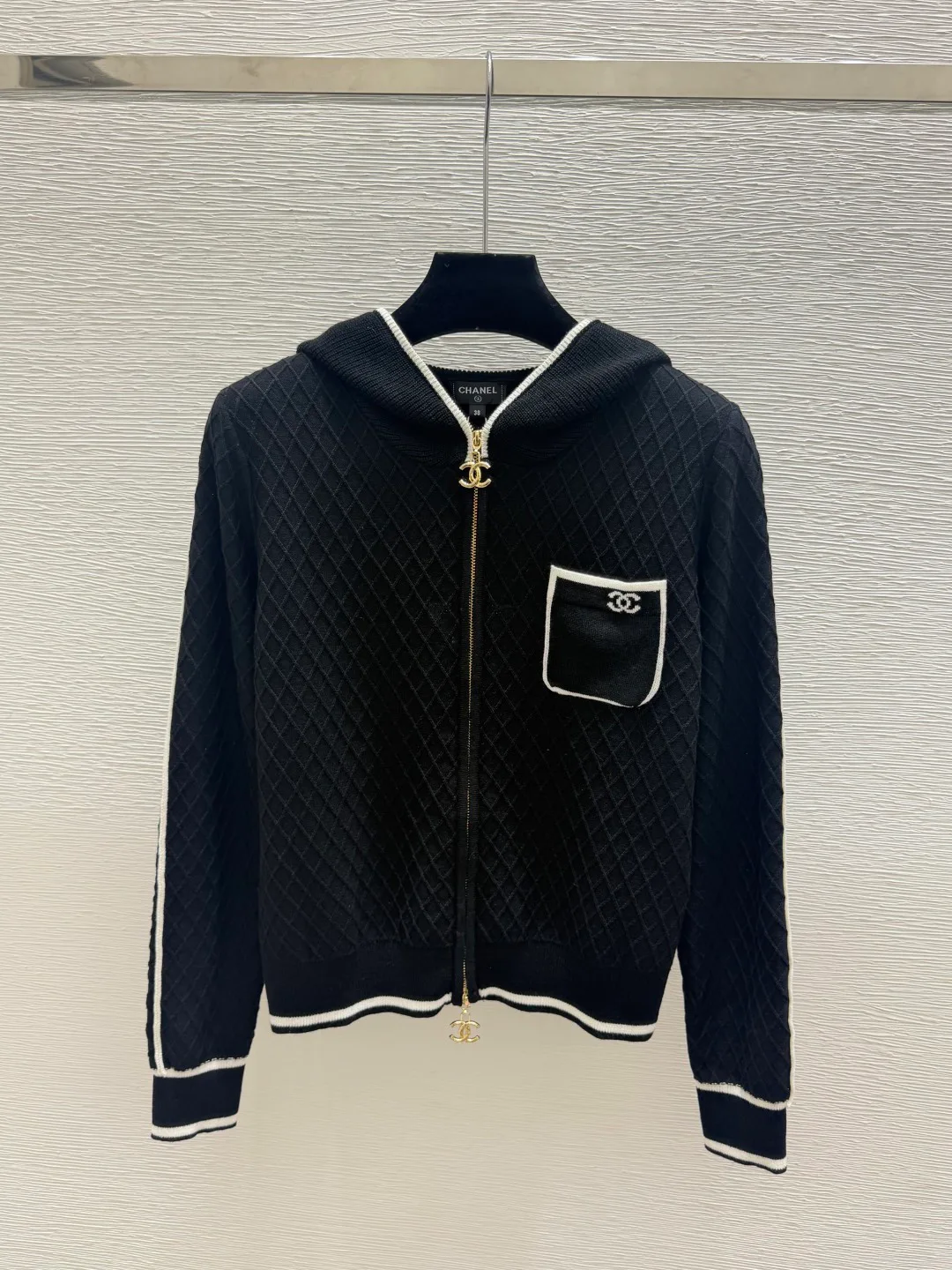 Women's Jumpers And Sweaters CHANEL 18138336