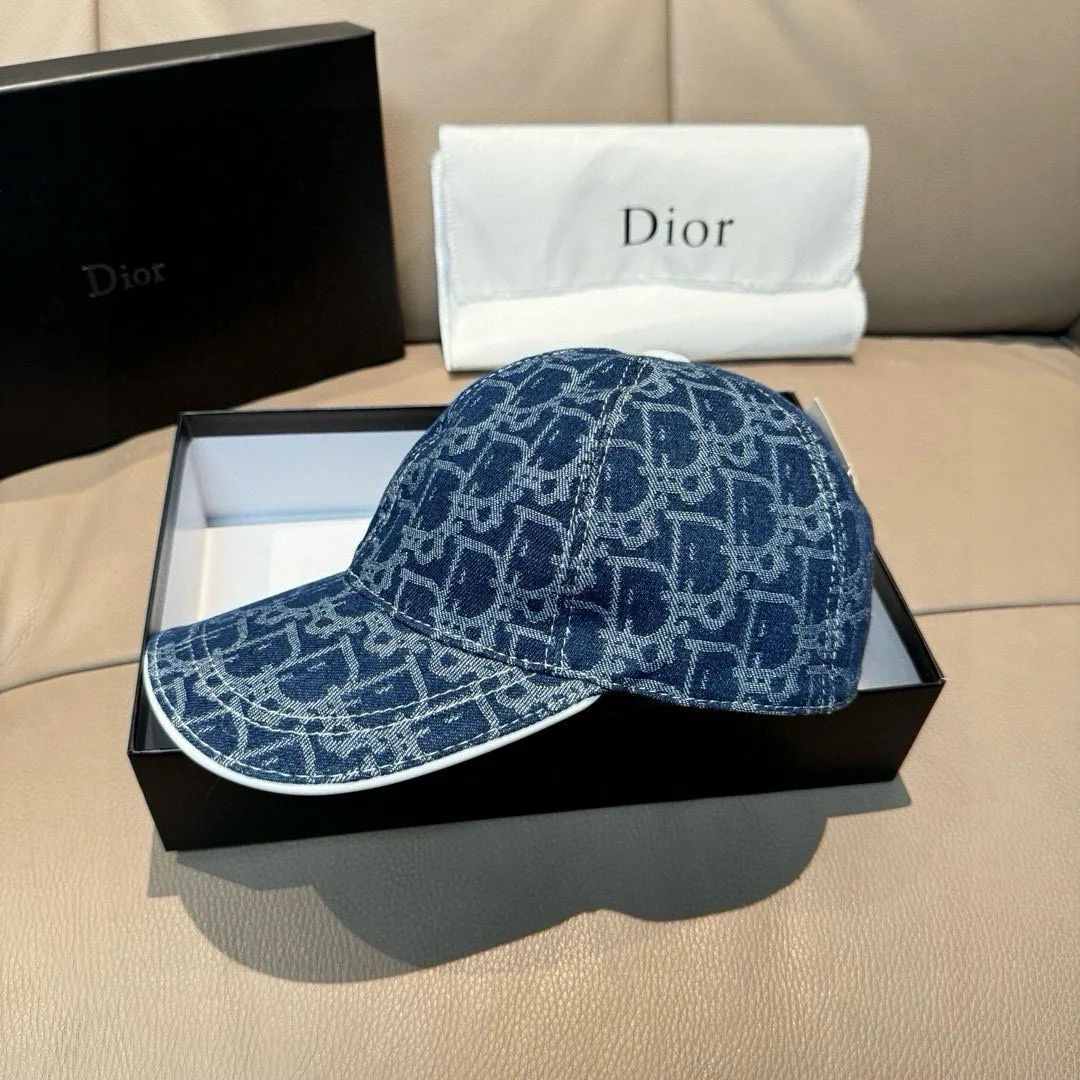 Hats CHRISTIAN DIOR 18105247