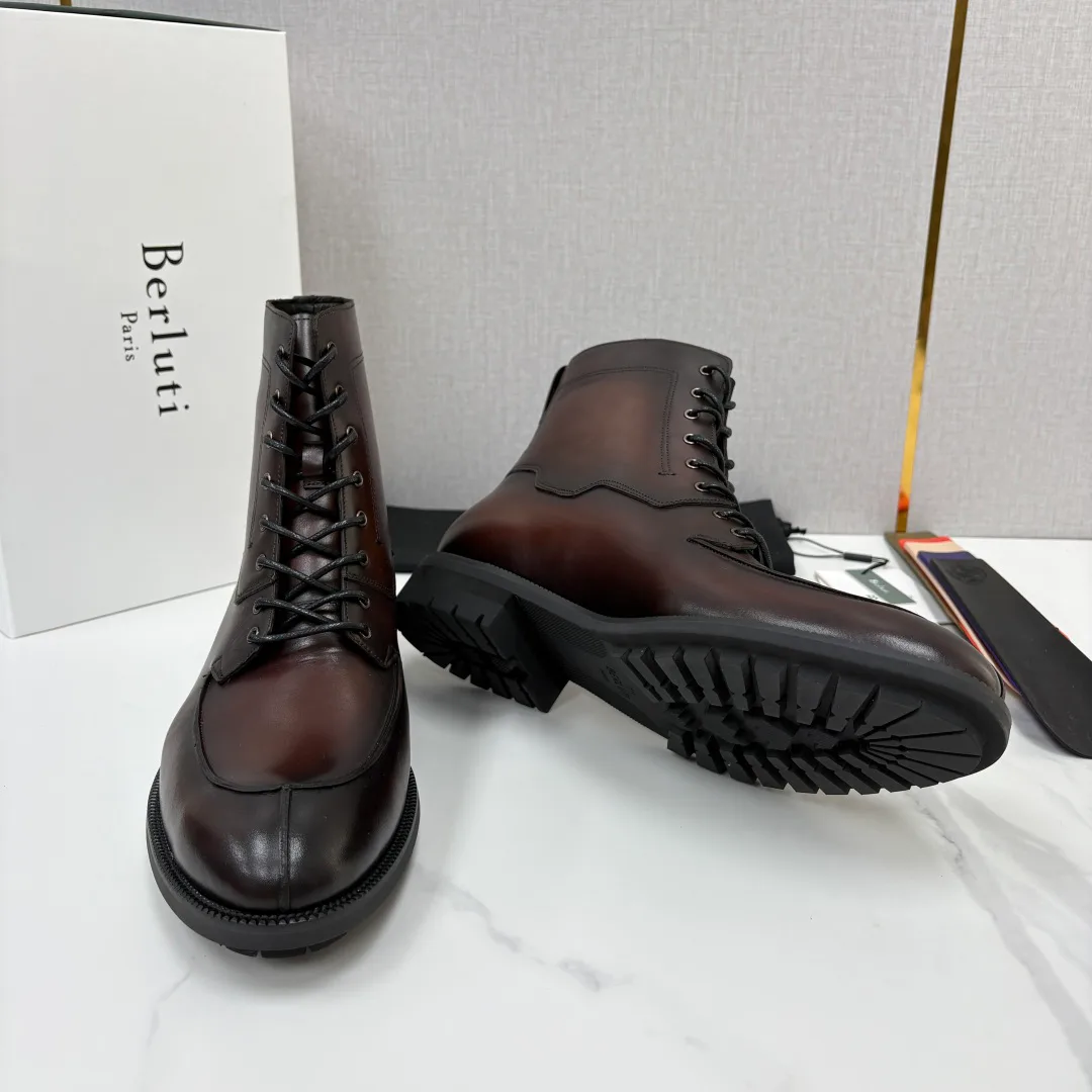 Men's Ankle Boots BERLUTI 18367952