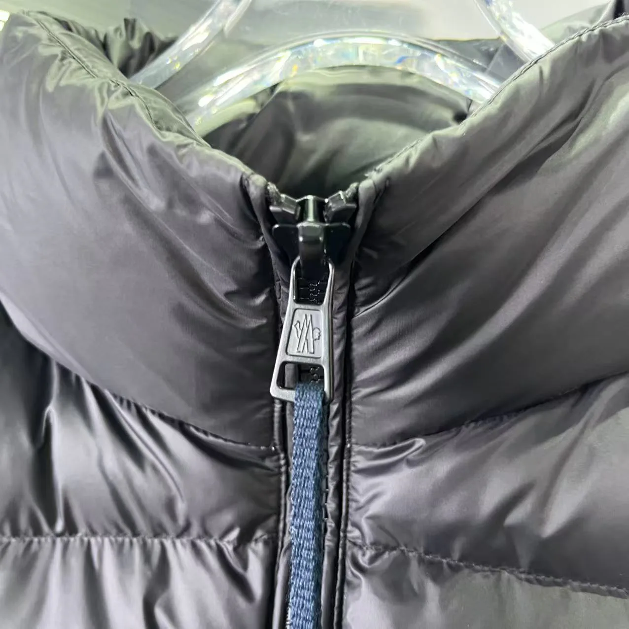 Men's Jackets And Down Jackets MONCLER 18415648