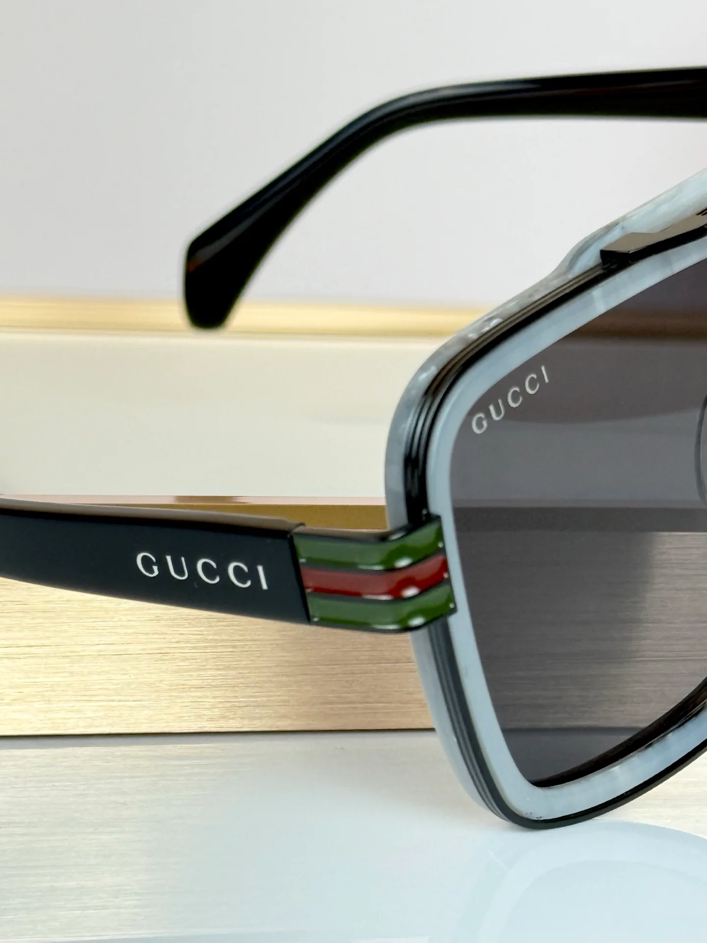 Glasses GUCCI 17800521