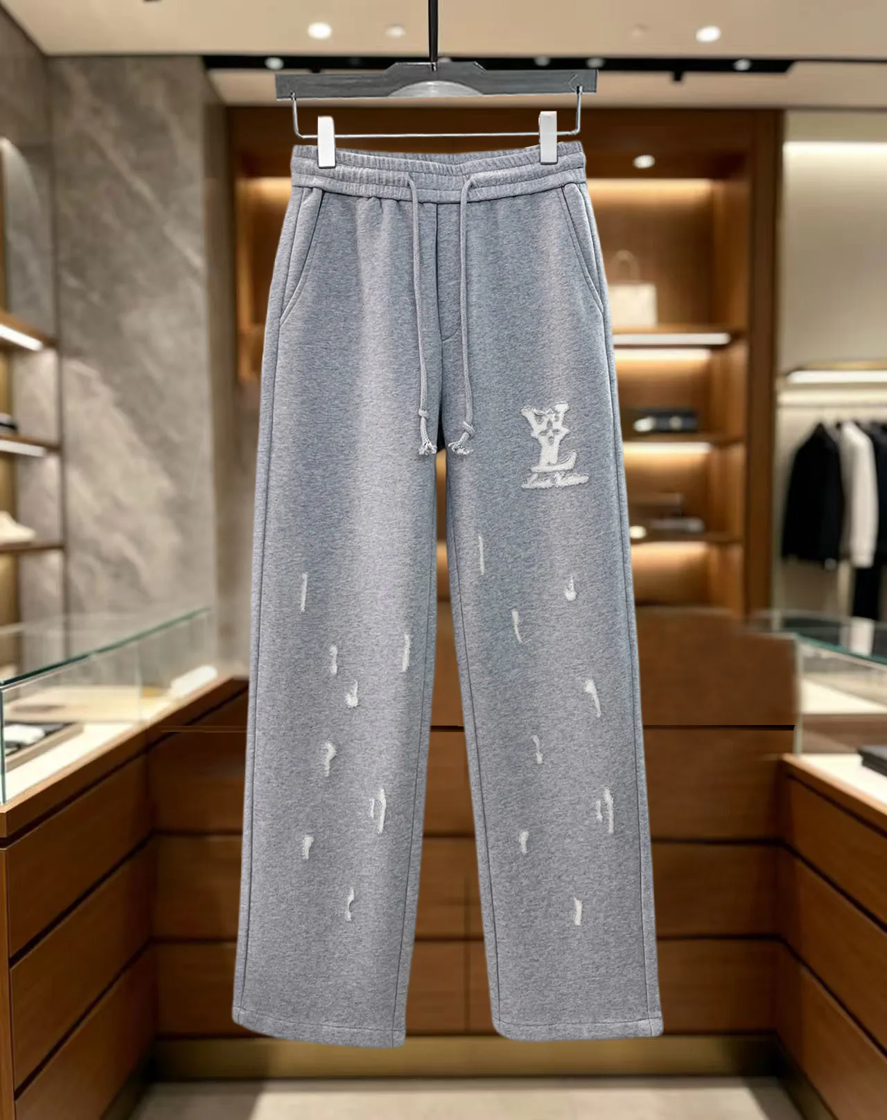 Men's Trousers LOUIS VUITTON 18499568
