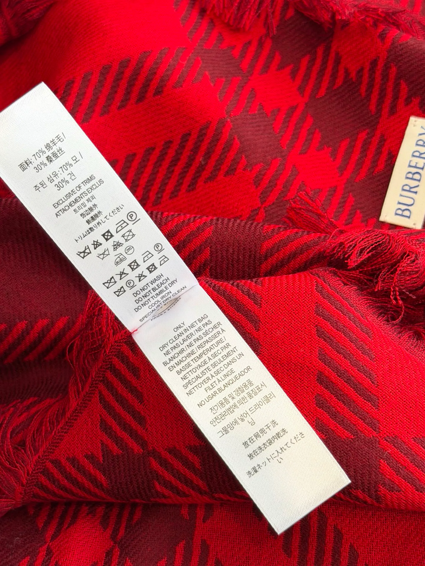 Scarves BURBERRY 18401208