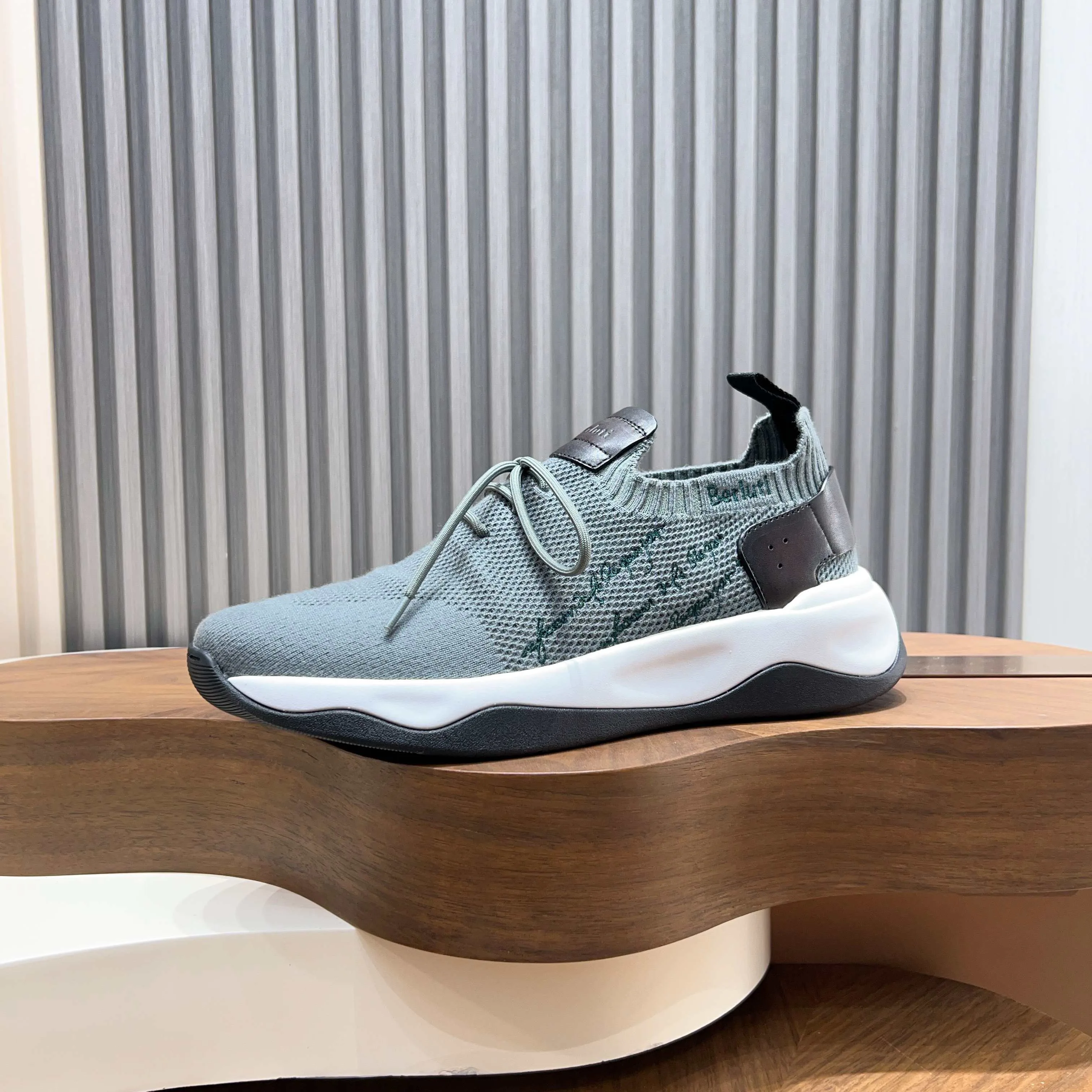 Men's Sneakers BERLUTI 18453034