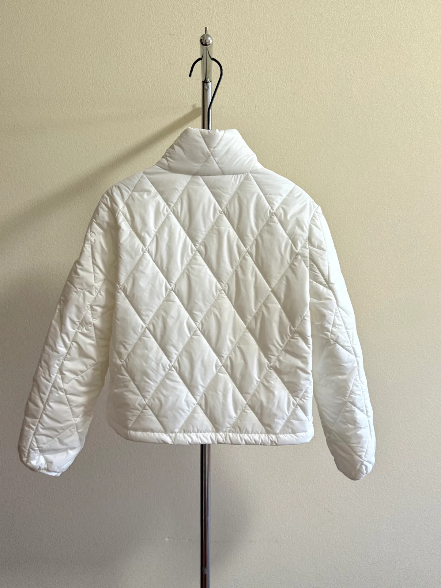 Women's Jackets And Down Jackets BURBERRY 18518525